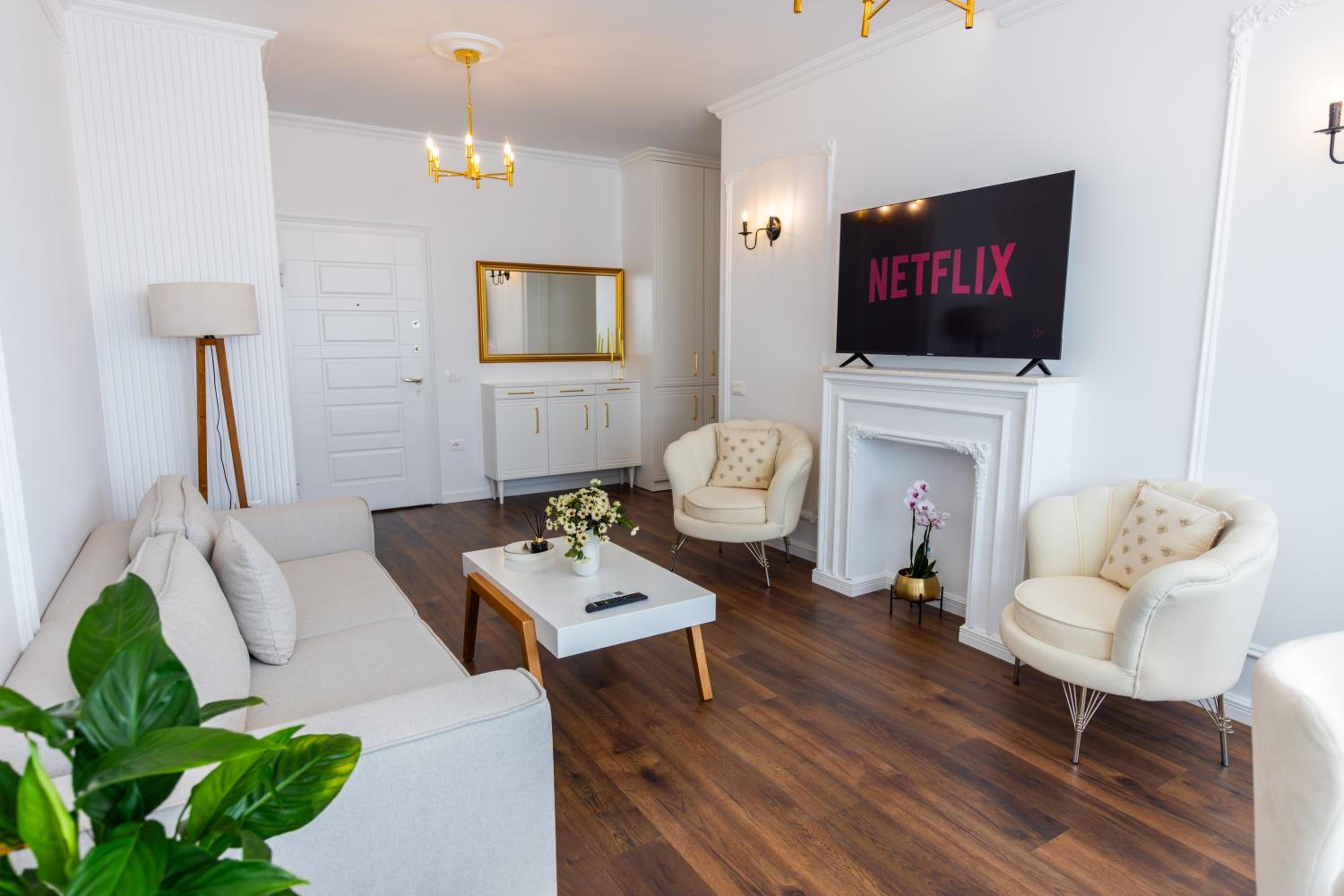 Luxury Rooftop Apartments in Astir