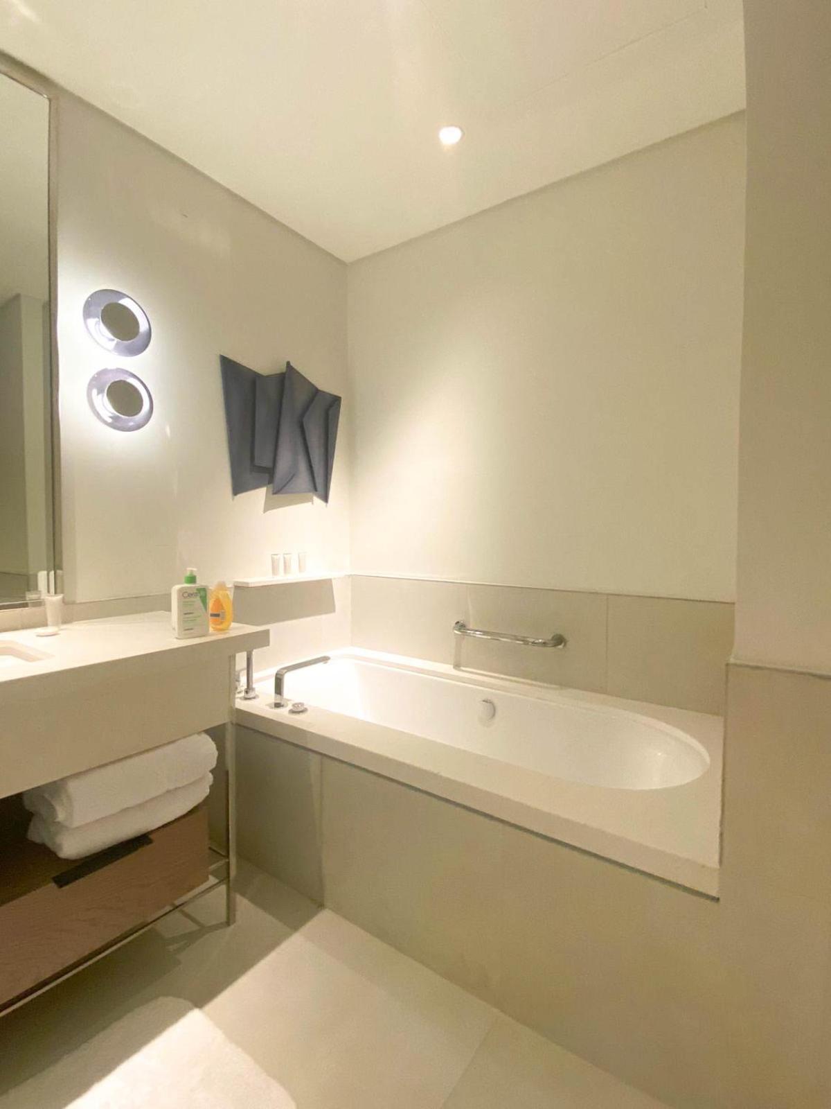 Serviced Apartments at Address Beach Resort Marassi
