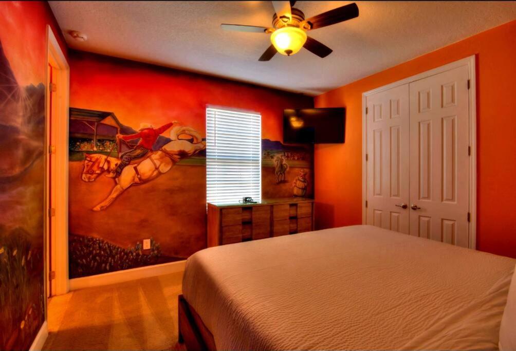 Worldtour 14 bedroom Beautiful Bowling Villa view 2