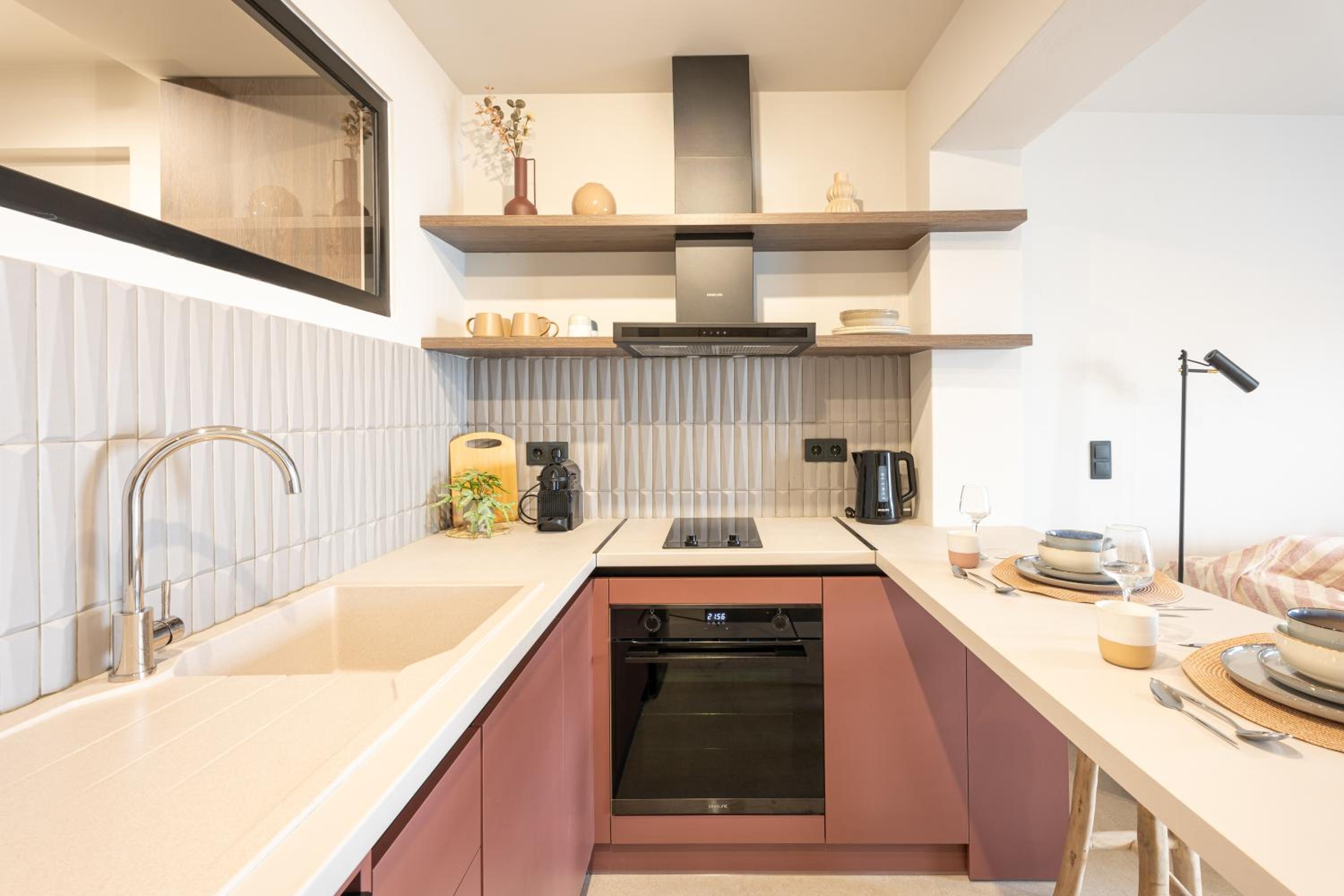 Sunny Sands Seaview Apartment photo 4