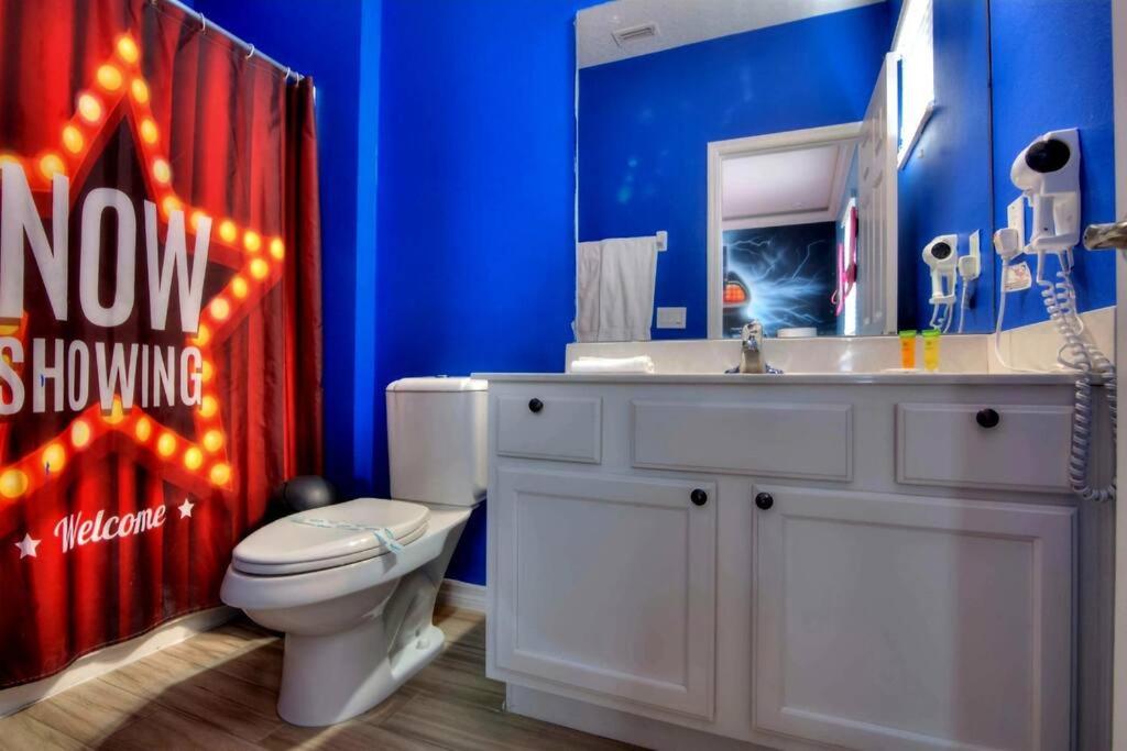 14 Bedroom Hollywood bowling Home in Resort view 2