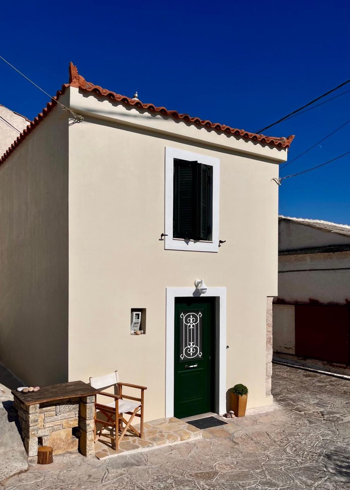 Anói - Renovated Stone House view 2