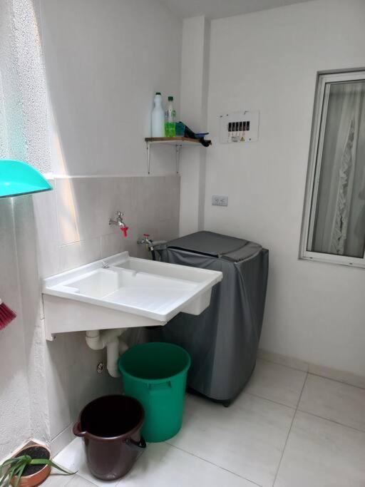Acogedor Apto en Caney Tu Hogar Lejos de Casa