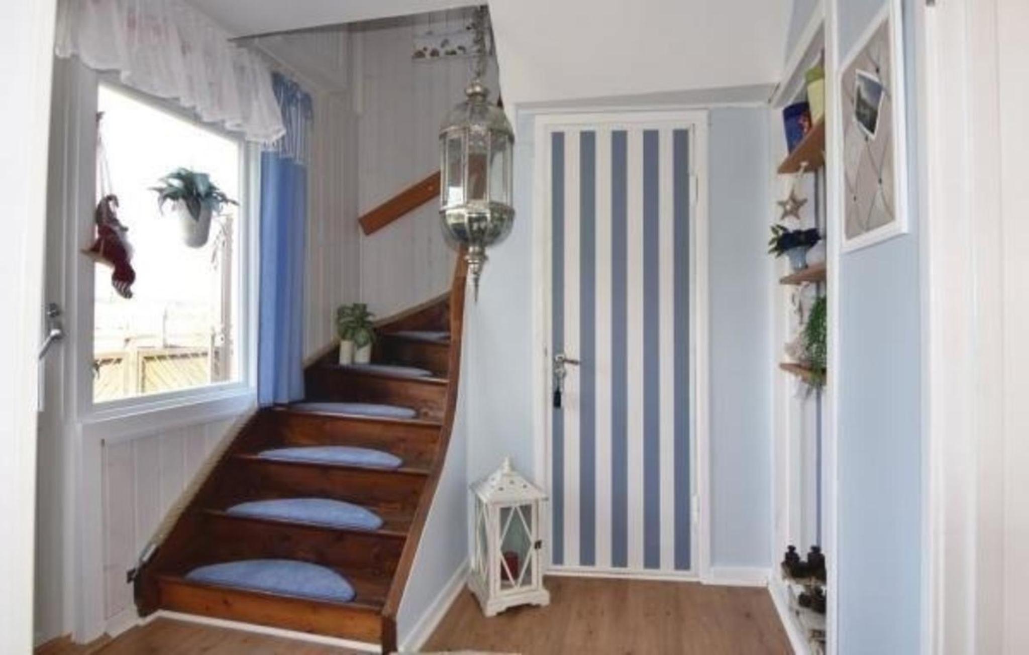 Hoch gelegenes Ferienhaus mit Panoramaaussicht view 2