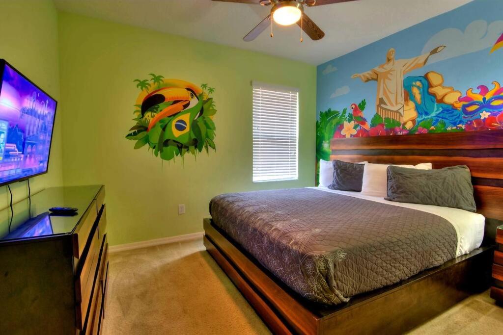 Tour around the world 14 bedroom mansion view 4