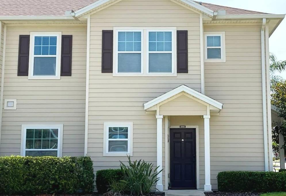 Spacious 4-Bedroom Family Retreat Near Disneyland!