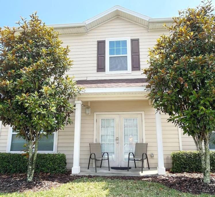 Spacious 4-Bedroom Family Retreat Near Disneyland!