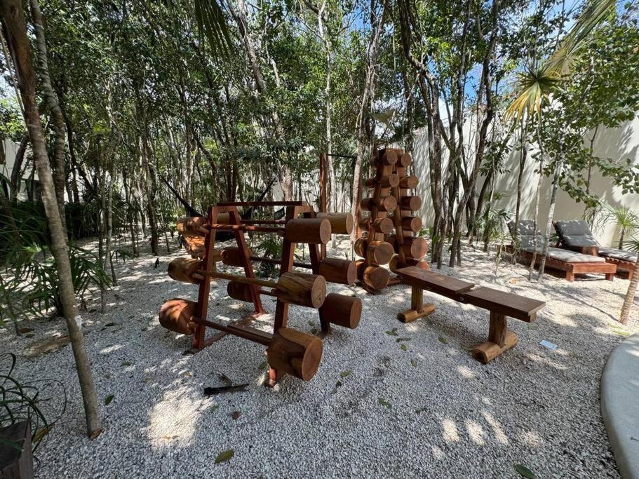 Botánics by Endémico Los Laureles