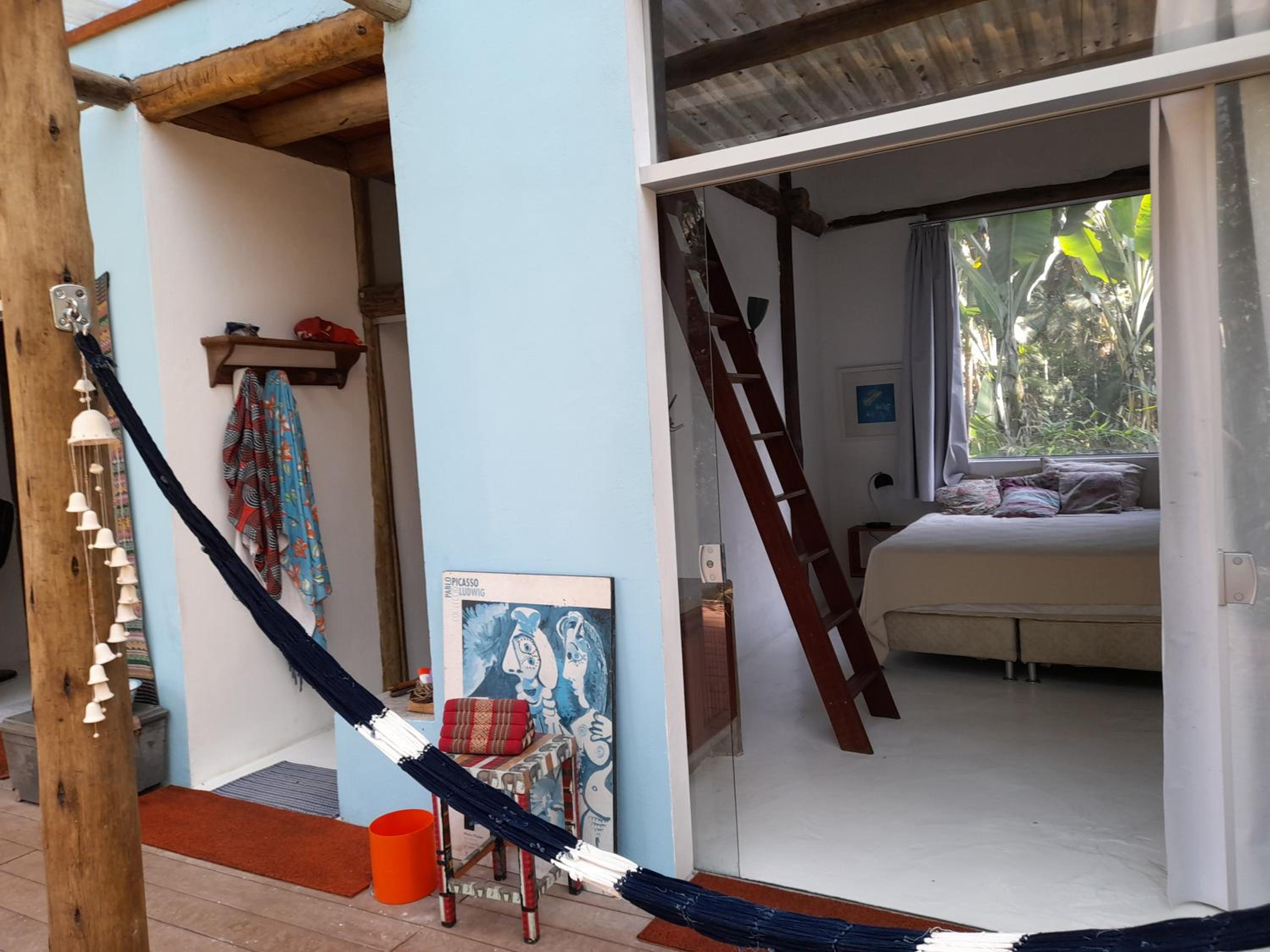 Quartos em sítio exuberante