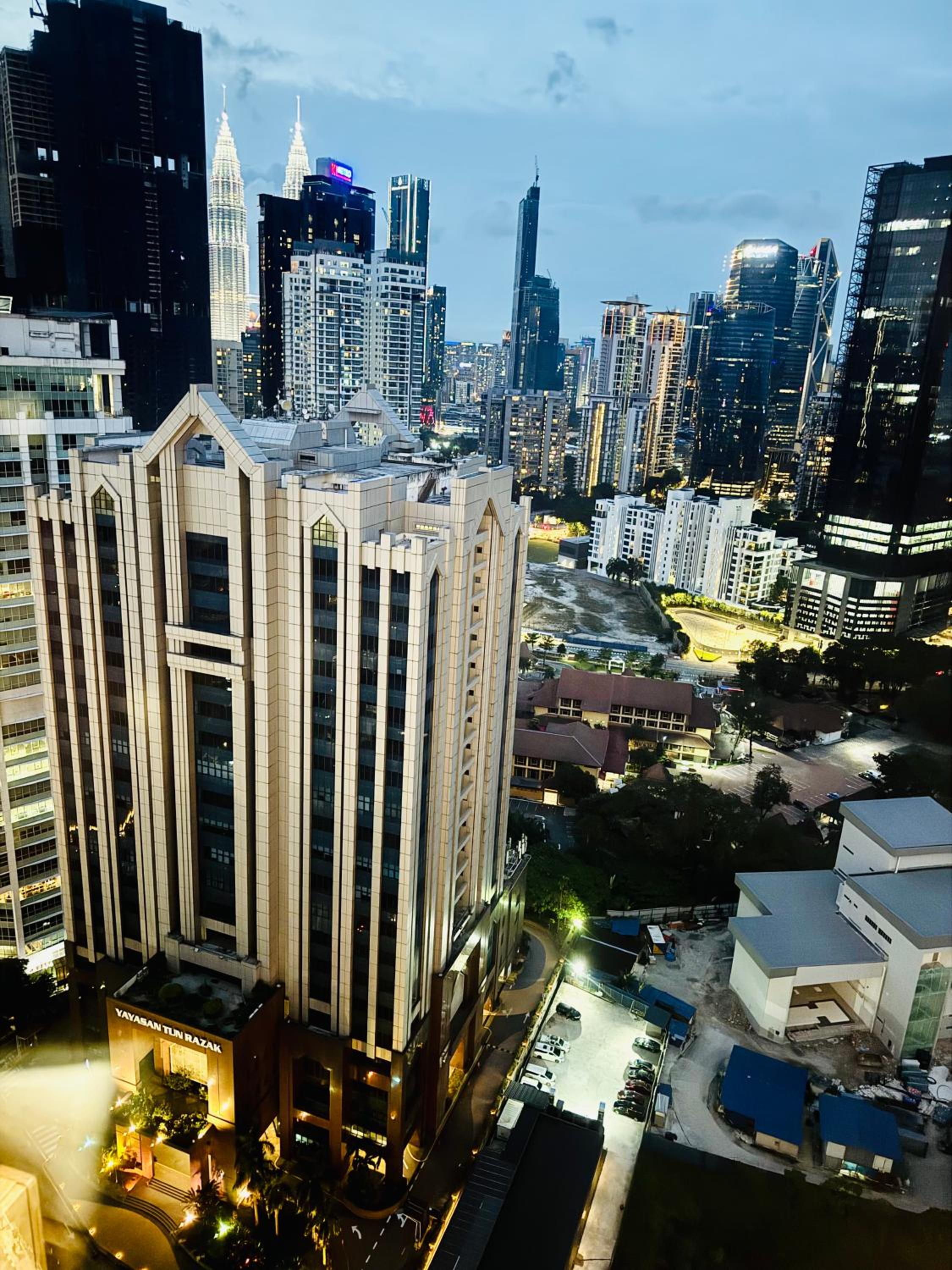 Agile service Suites TRX by Kuala Lumpur