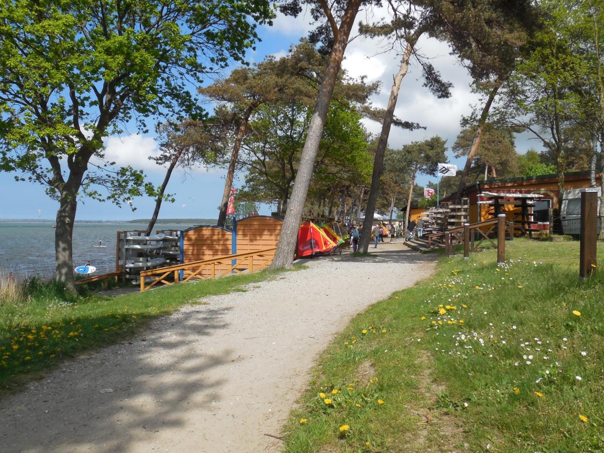Werder Chalet -- COZYKOJE -- Ostsee Strand 150m I Sauna I eKamin I Tiny House mit Meerblick I 2 Pers und Kind I by 