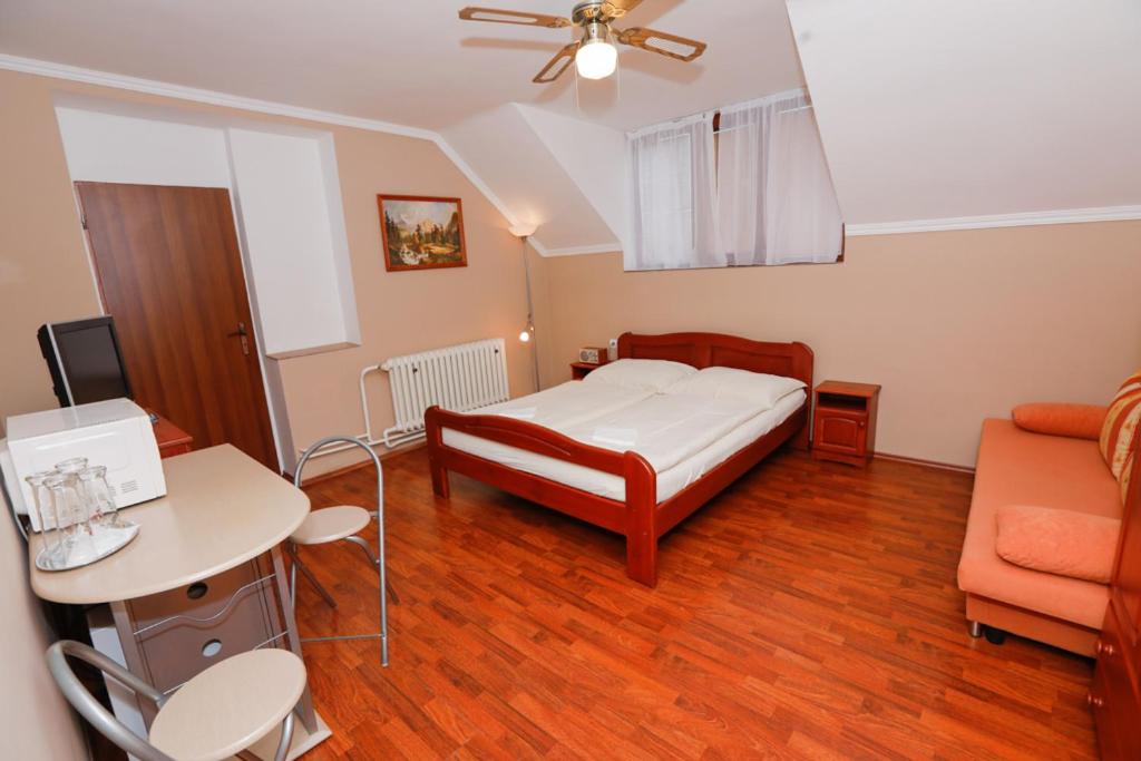Penzion SUNGARDEN-Veľký Meder