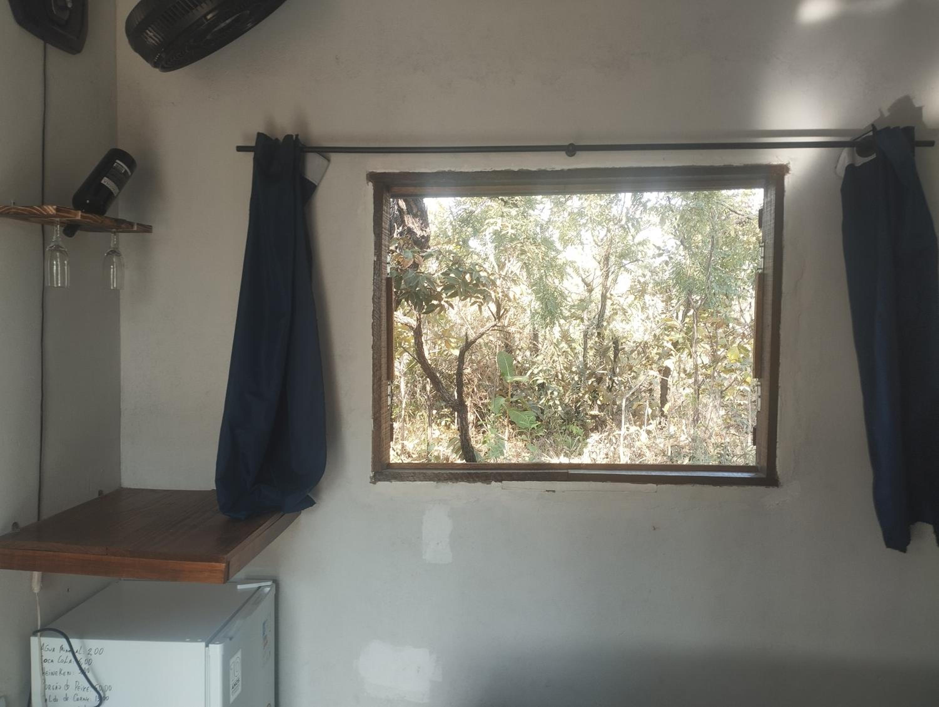 Pousada Sitio do Terrão a 500 metros da BR 040 e a 10 minutos da Prainha