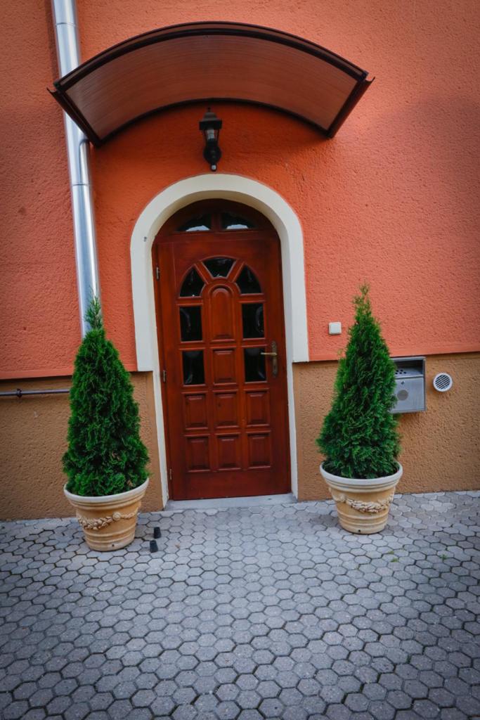 Penzion SUNGARDEN-Veľký Meder