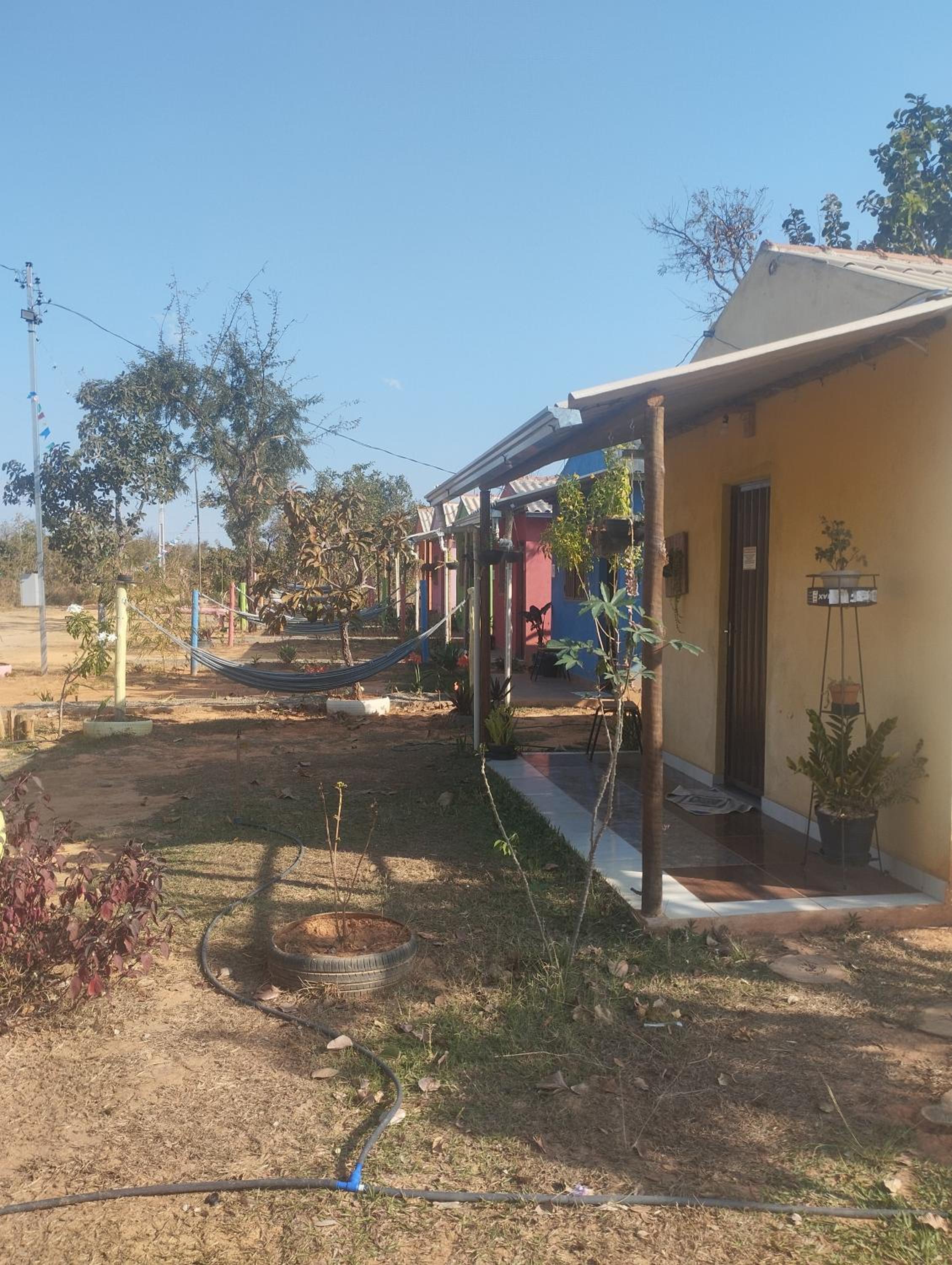 Pousada Sitio do Terrão a 500 metros da BR 040 e a 10 minutos da Prainha