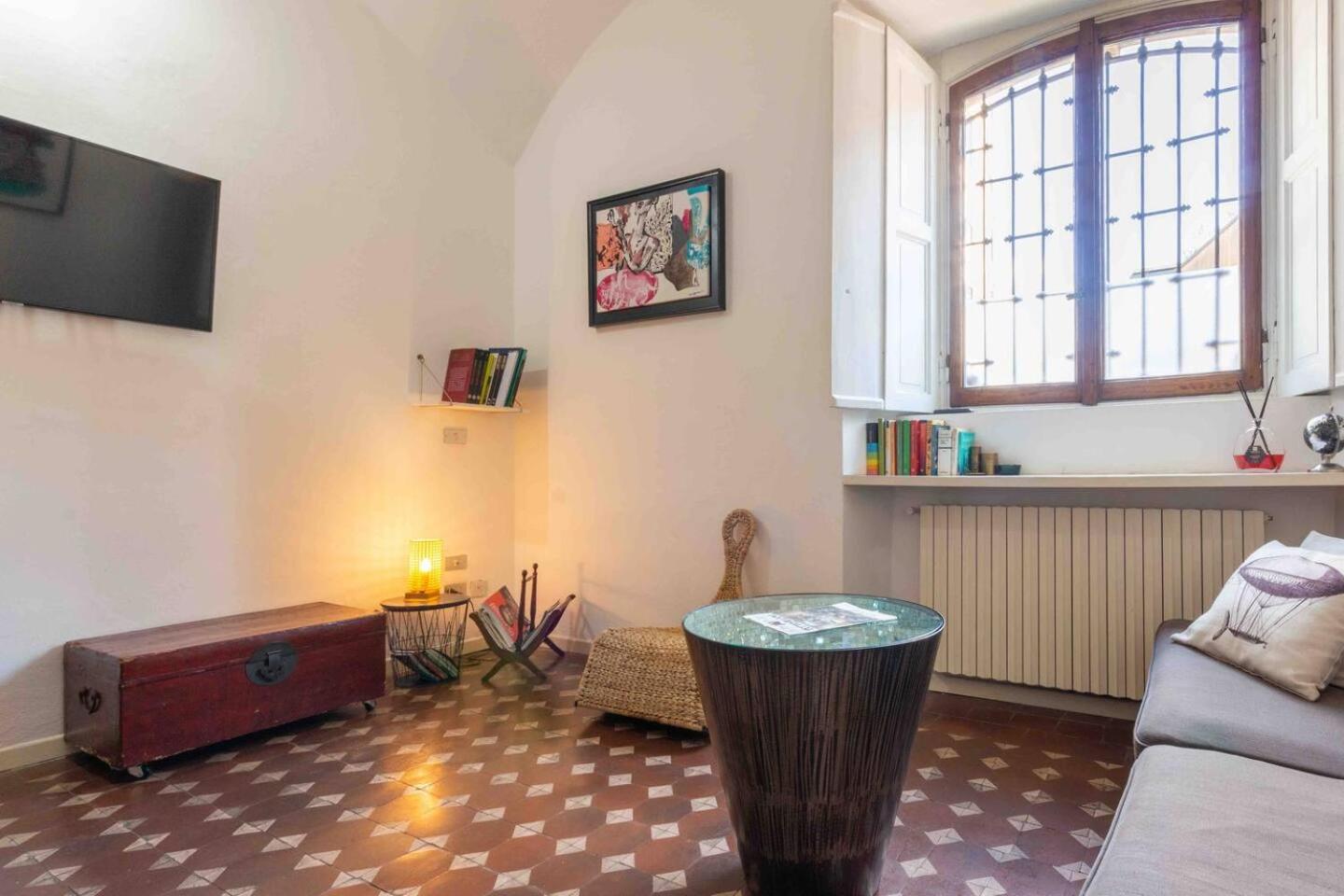 Art apartment Cadorna area 3 persons