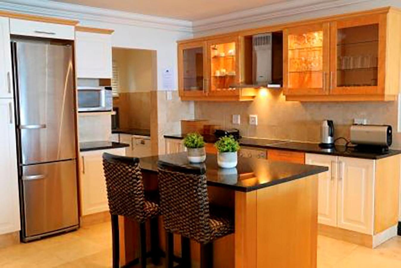 604 Ballito Manor - with generator view 4