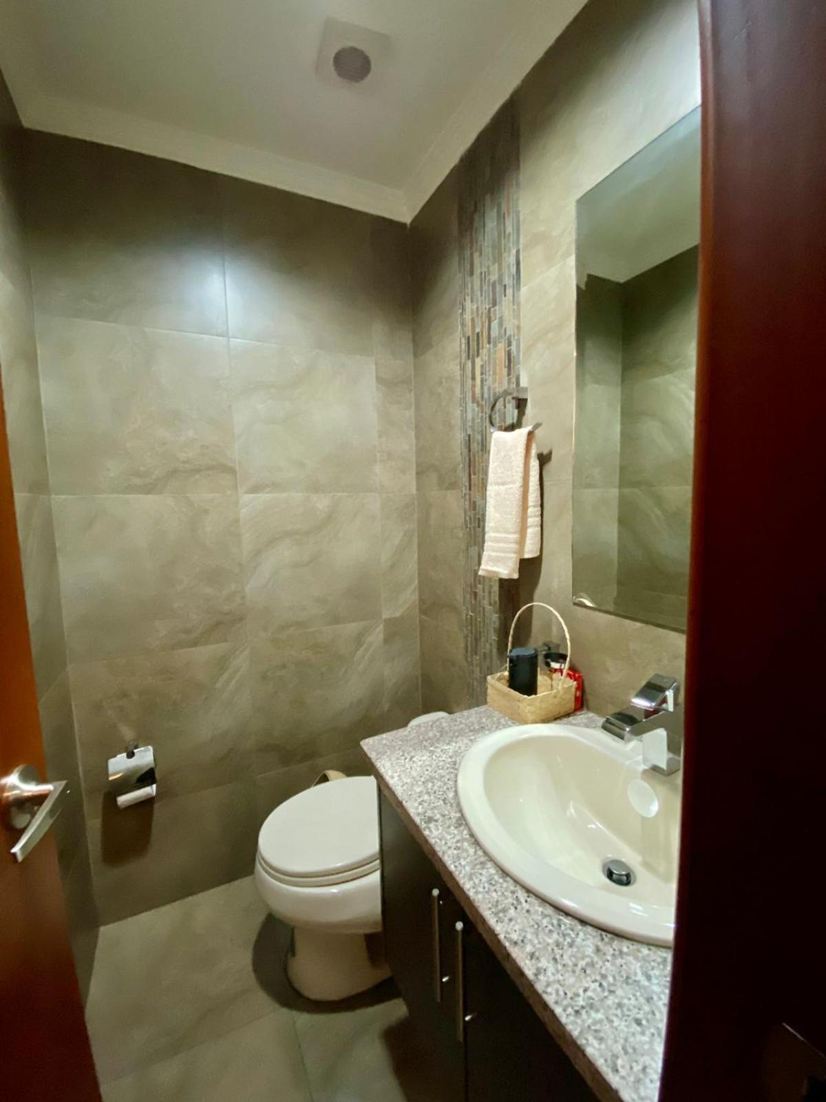 Departamento de Lujo, Cuenca, Adrianashome