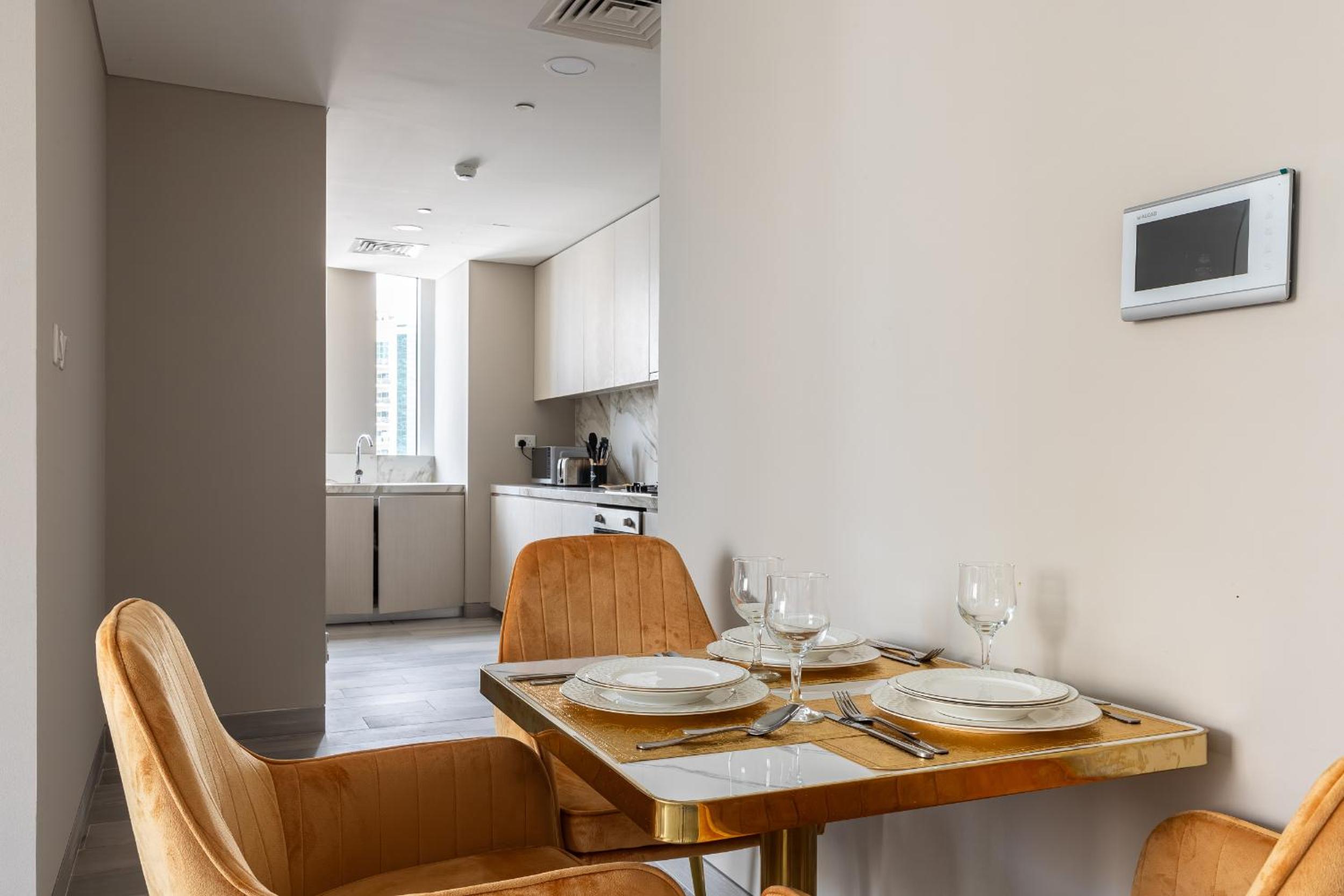Condor Marina Star, Dubai Marina by SIMPLY COMFORT