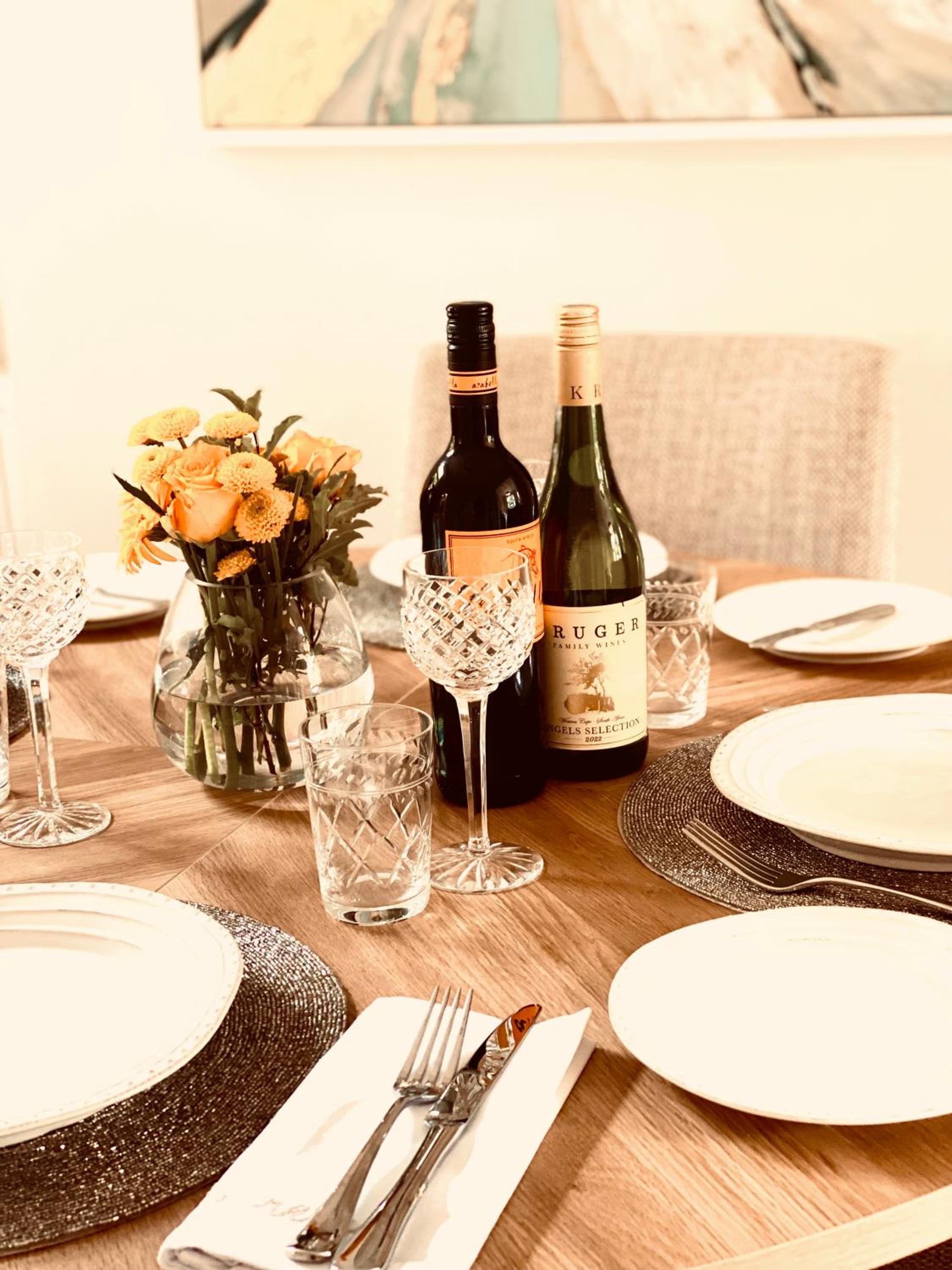Award Winning Elegant luxurious refurbished meticulous 3 Bed