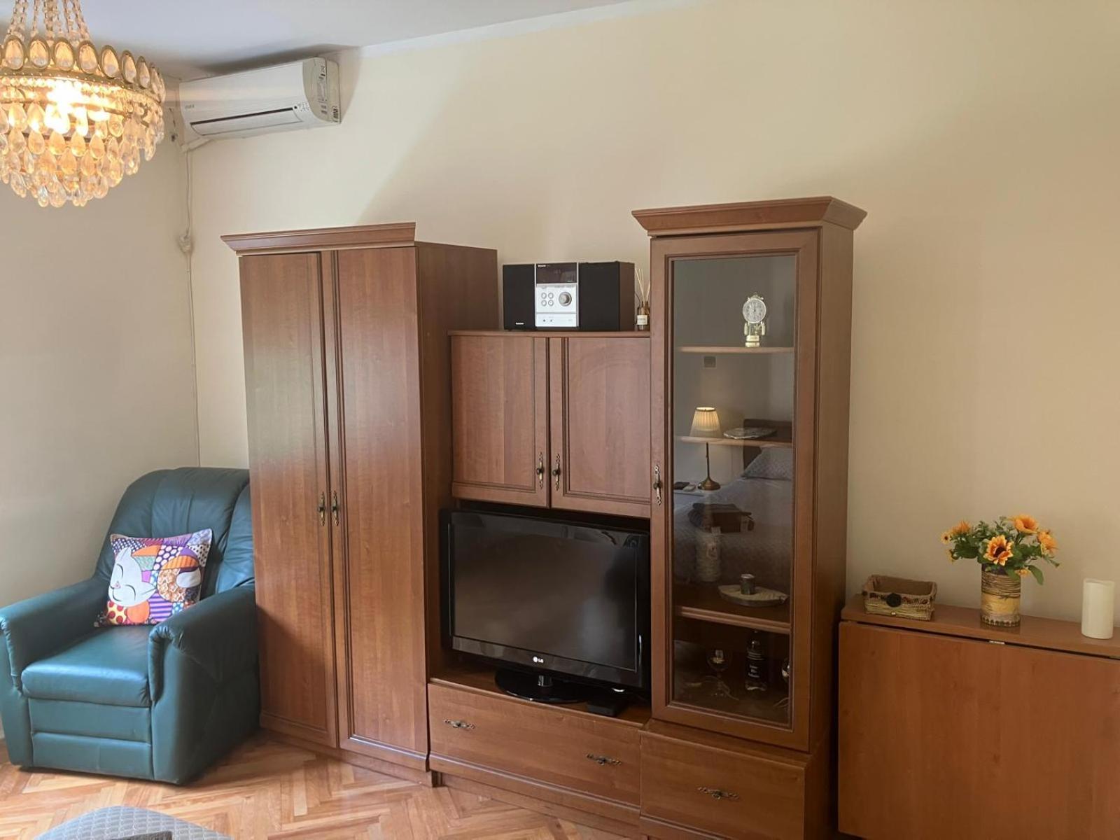 Usce Belgrade house & private parking