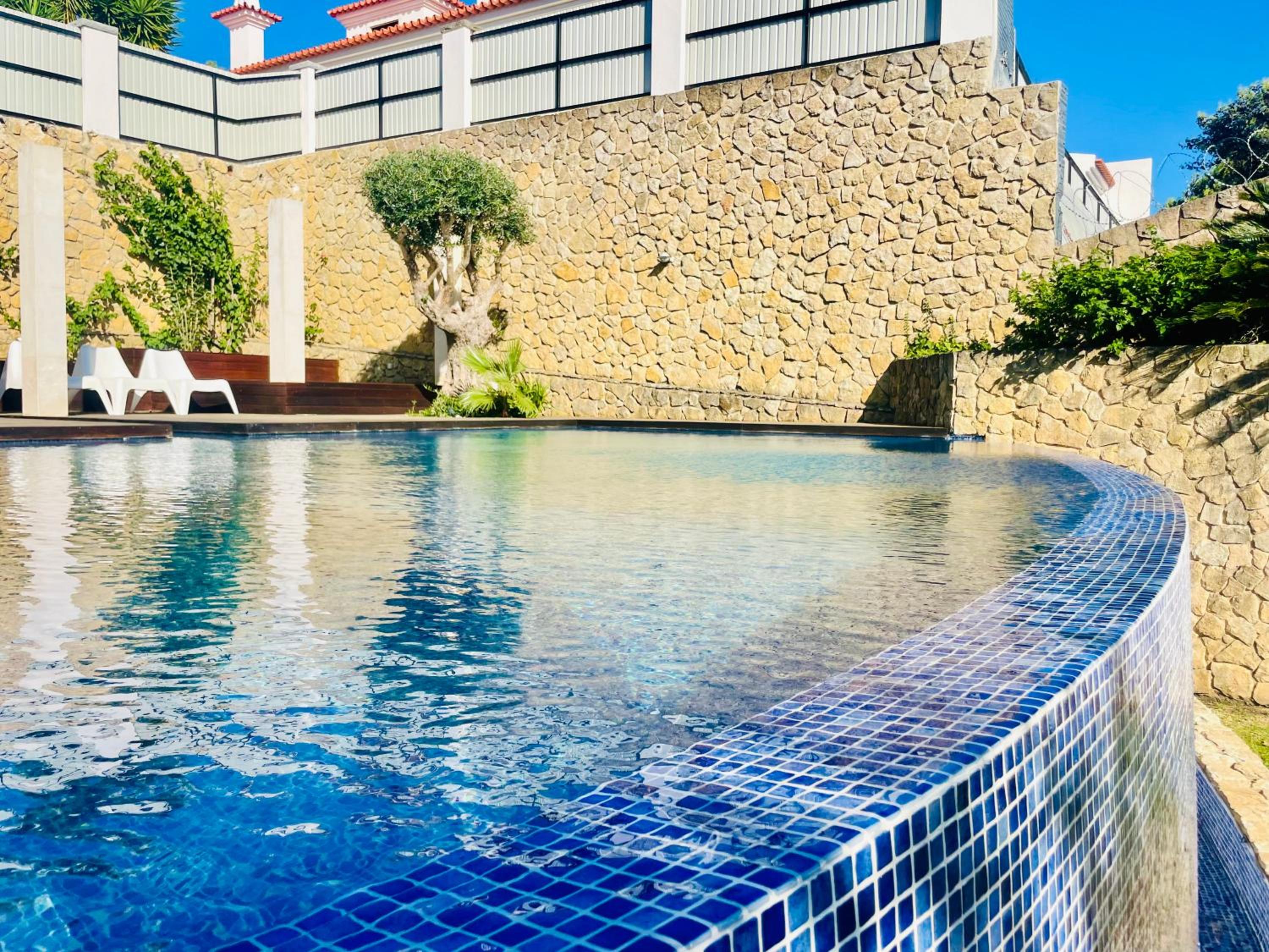 GLICINIAS Cascais Villa view 3