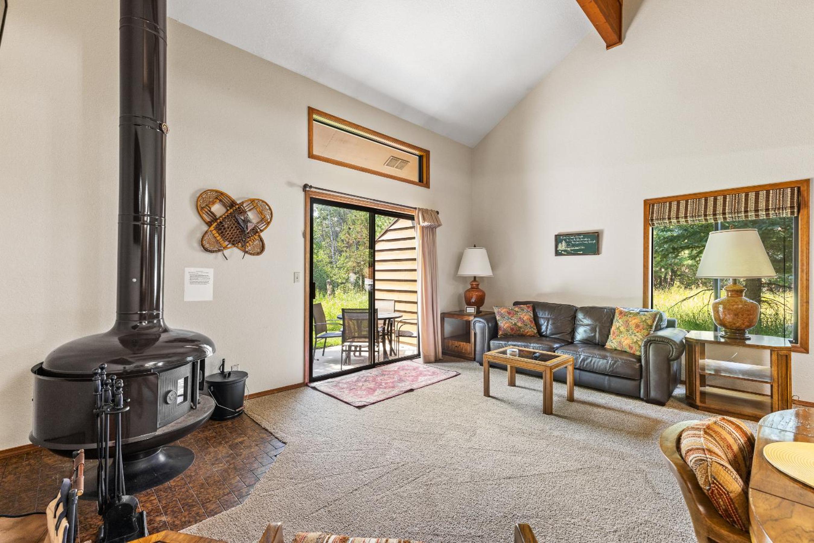 New! Aspen 4 Seasons - Seasonal pool - Close to beaches, parks, golf, and downtown view 5