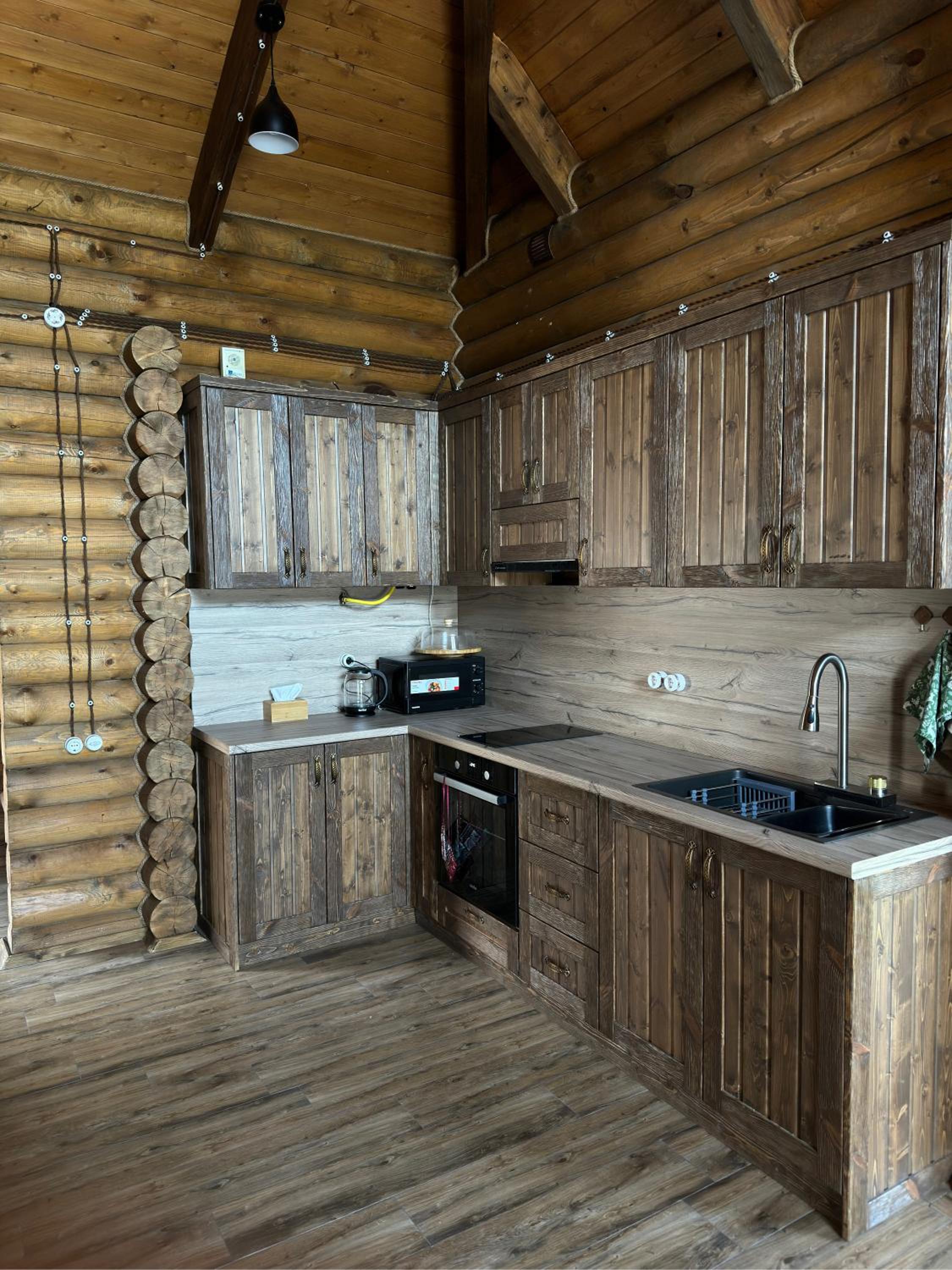 Aria Guesthouse