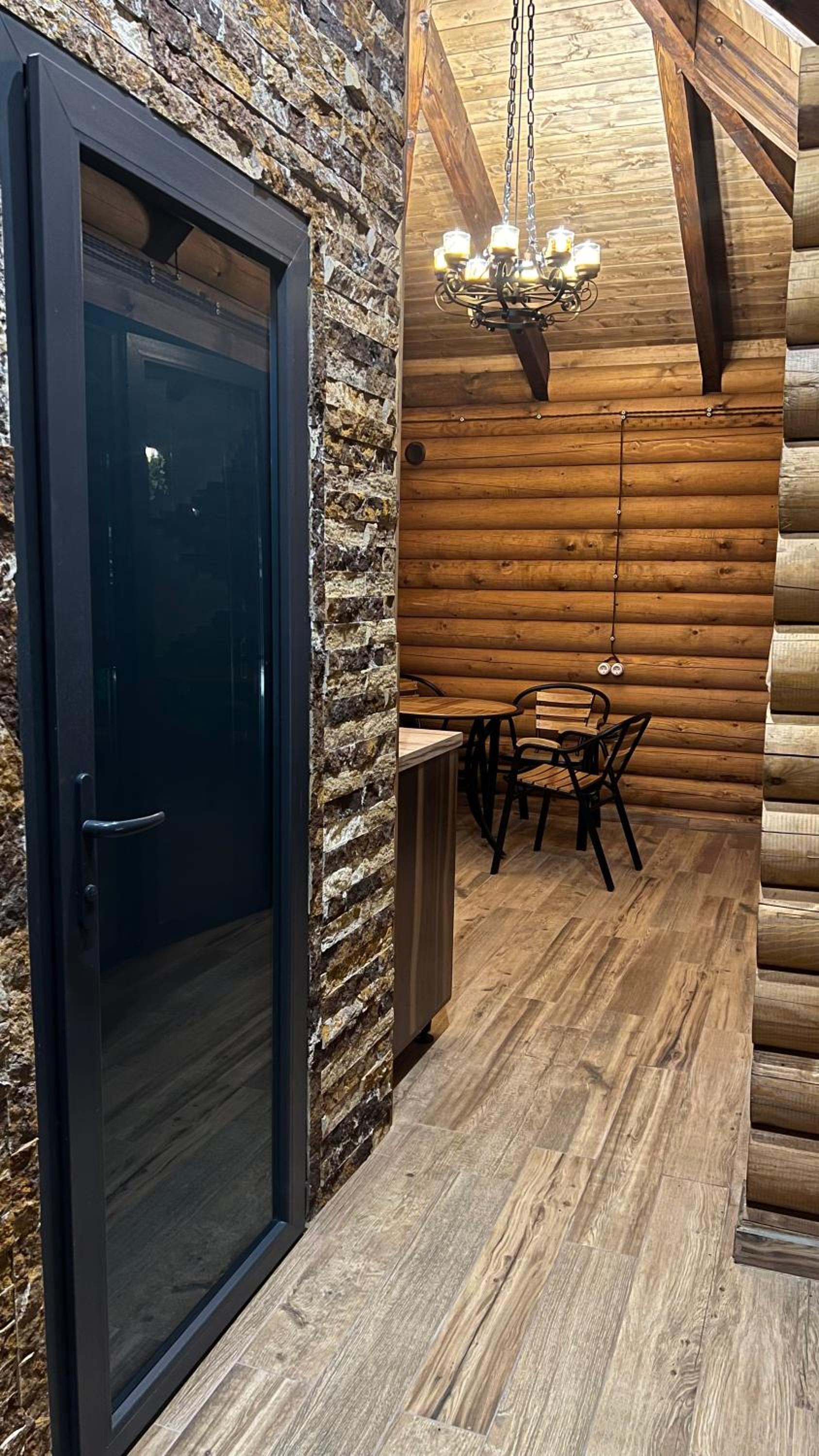 Aria Guesthouse