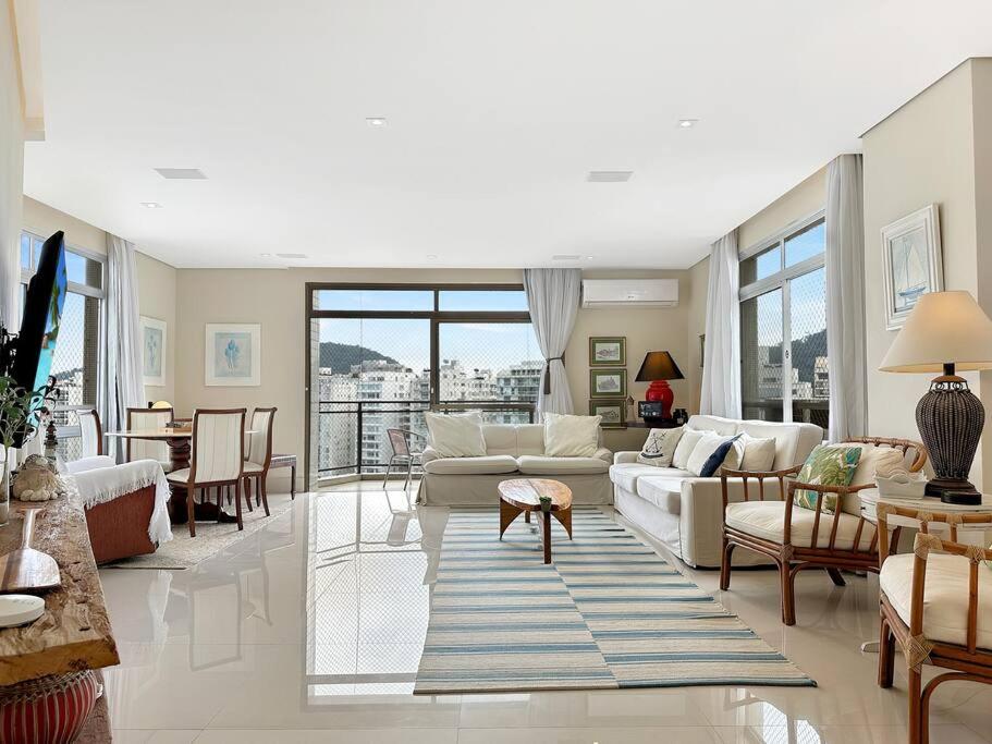 Vista Mar Incrível - 3 Suites - Serviço de Praia