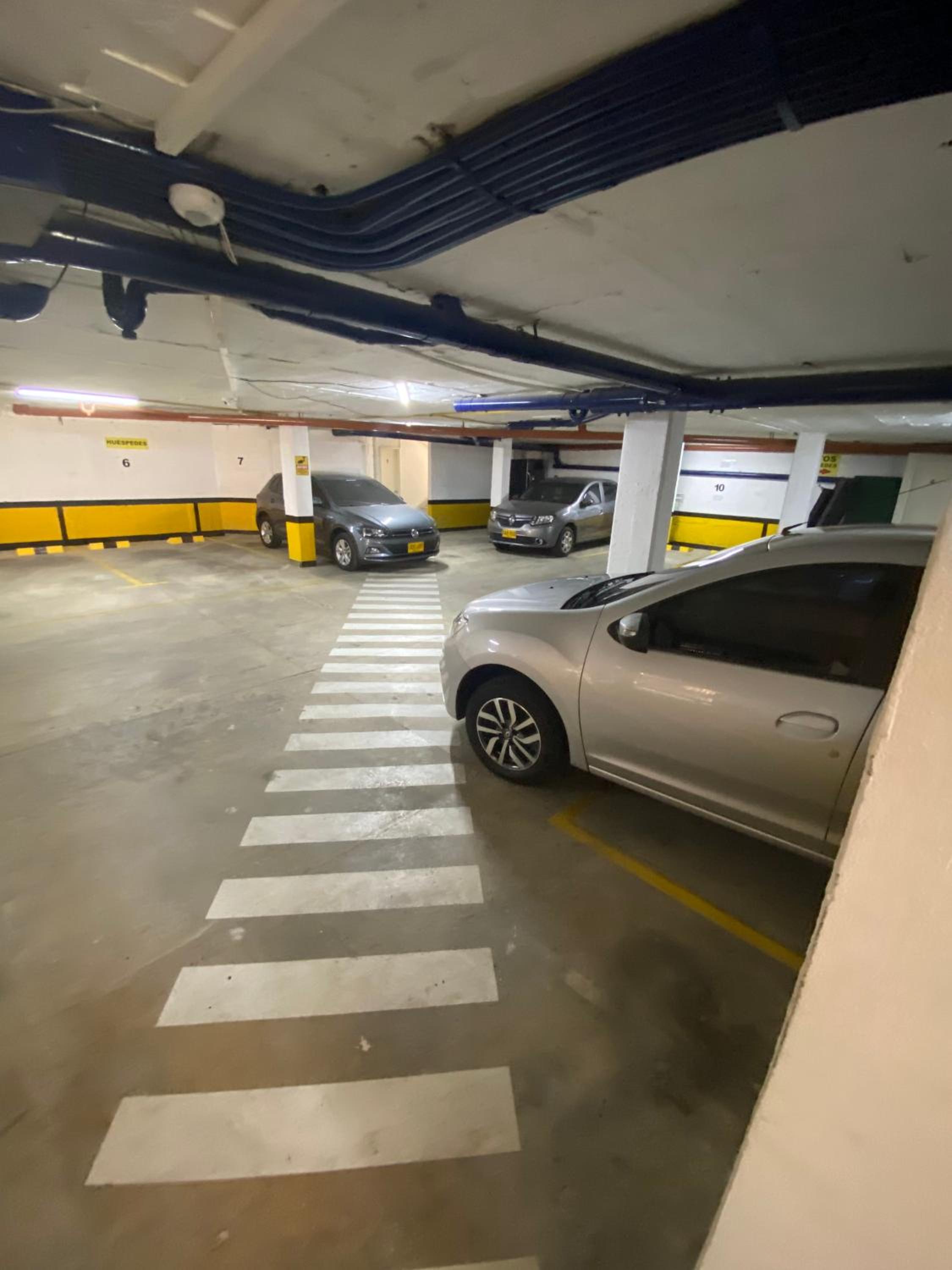 Loft Medellín Céntrico, cómodo y con parking 210