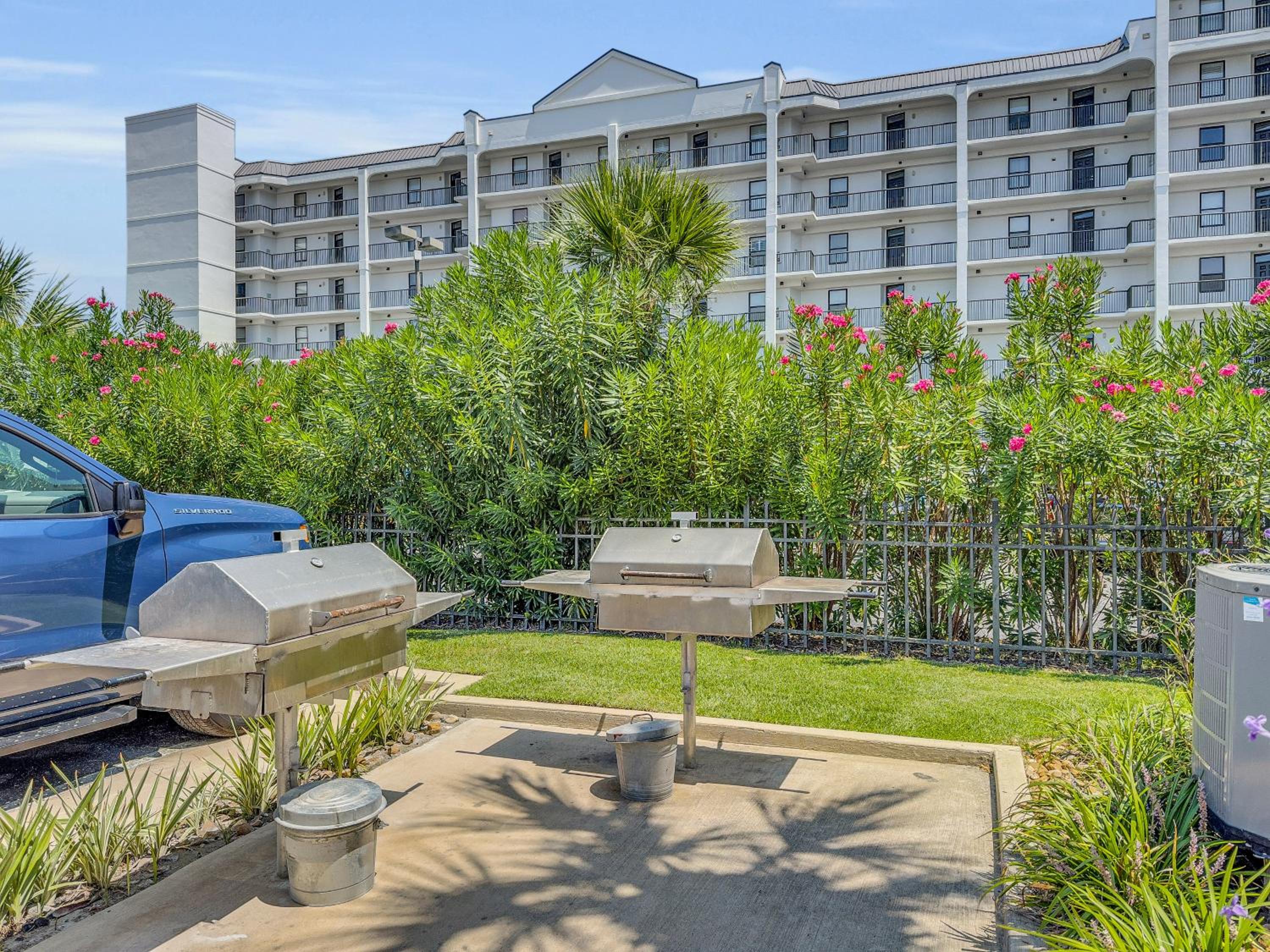 Summer Breeze 12 by Current Tides Vacation Rentals view 5