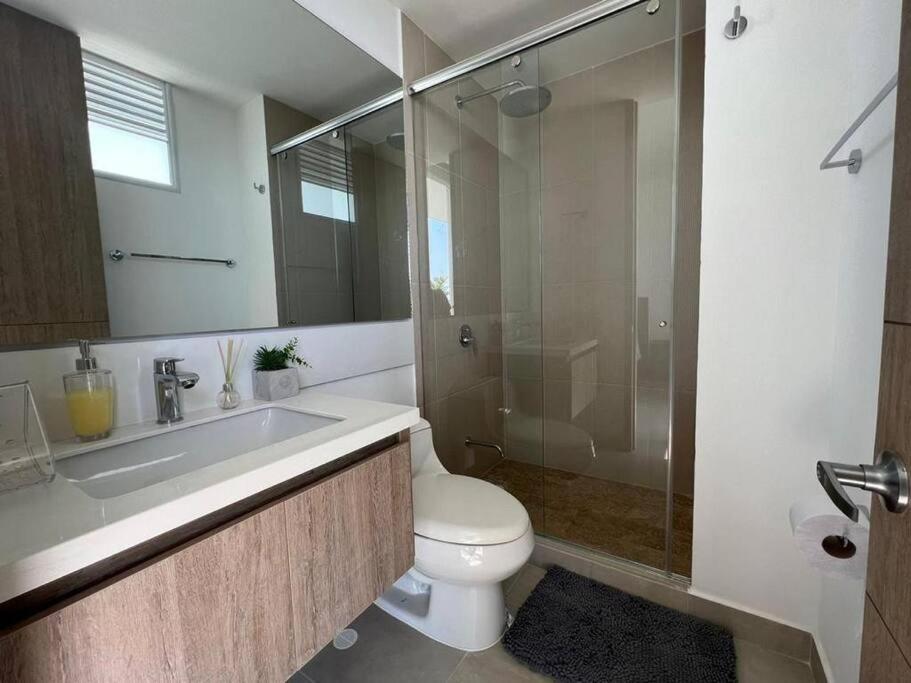 Espectacular Apartamento 211 M2, Playa Dormida Dos