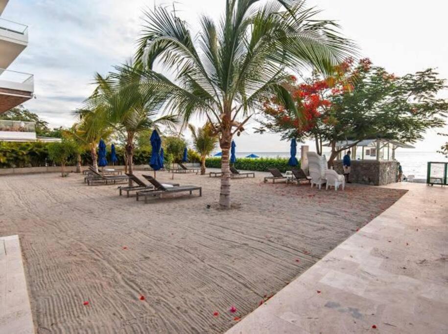 Espectacular Apartamento 211 M2, Playa Dormida Dos