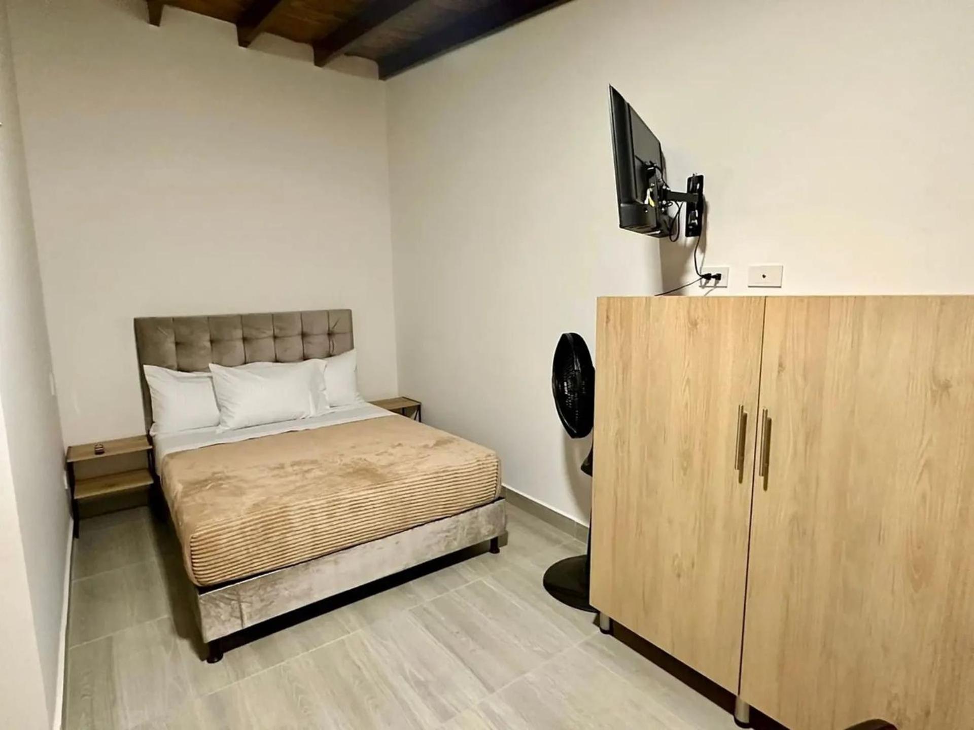 Apartahotel en Laureles