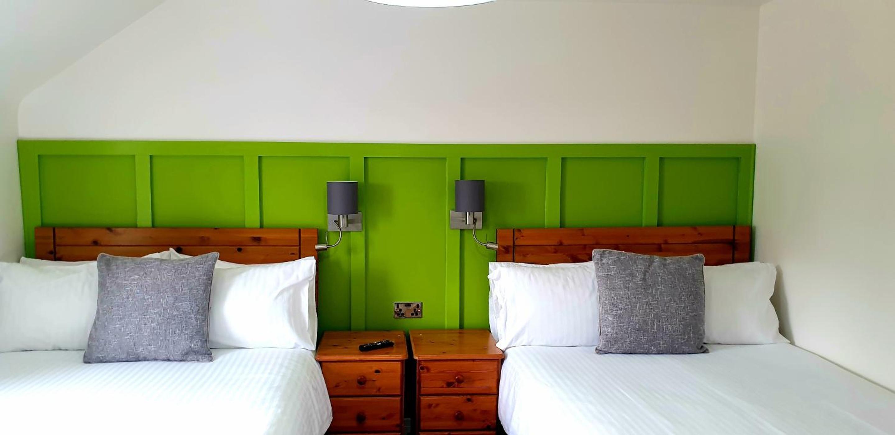Kingussie Vacations - The Osprey Hotel - Property Image 2