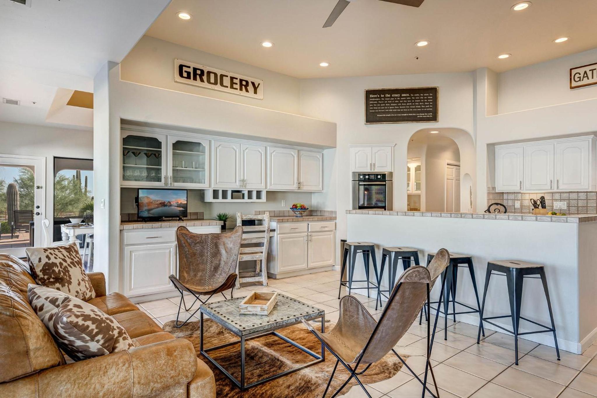 Rancho Relaxo by PaseoHomesAZ with Pool, Spa and Separate Casita