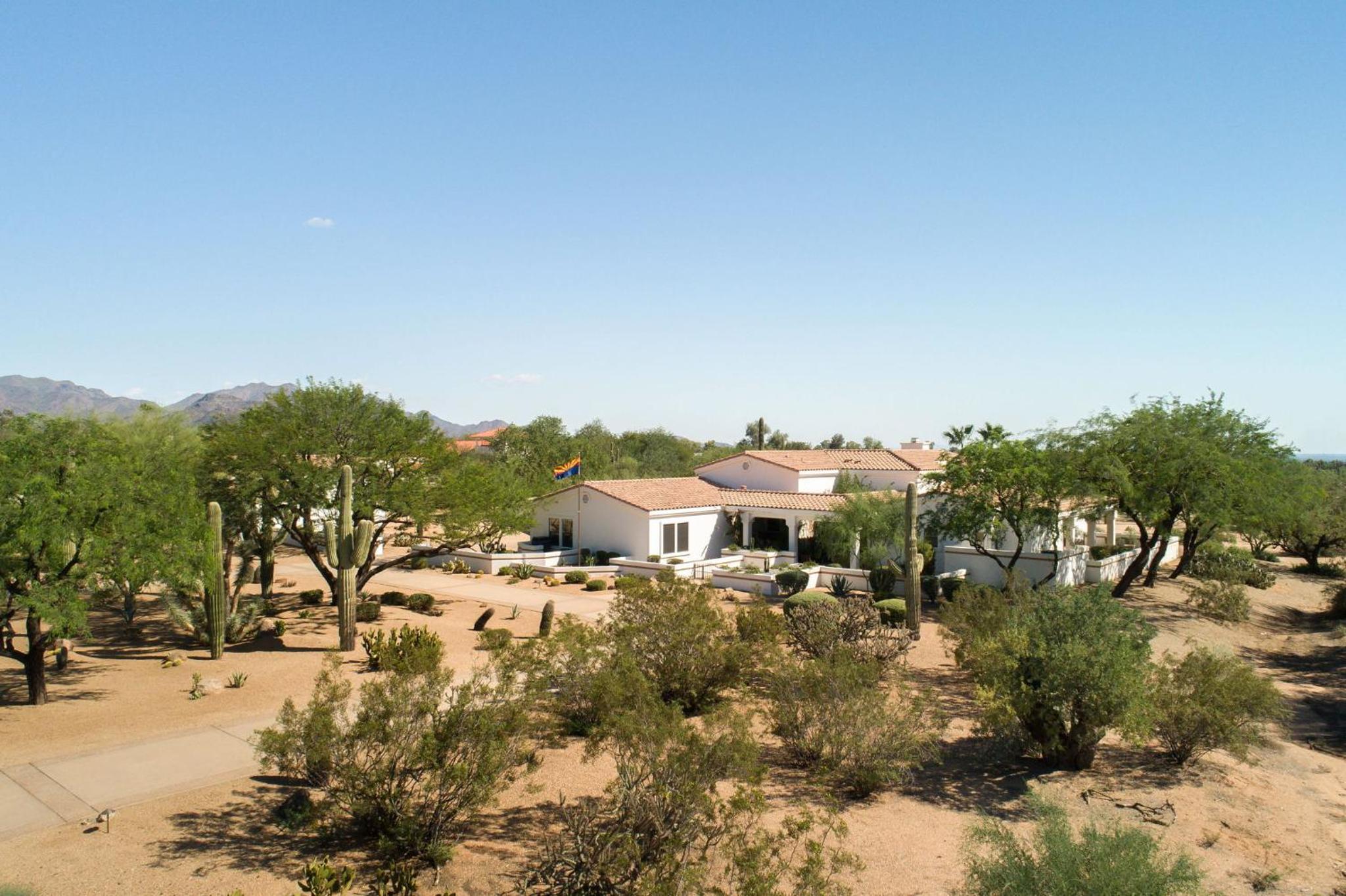 Rancho Relaxo by PaseoHomesAZ with Pool, Spa and Separate Casita