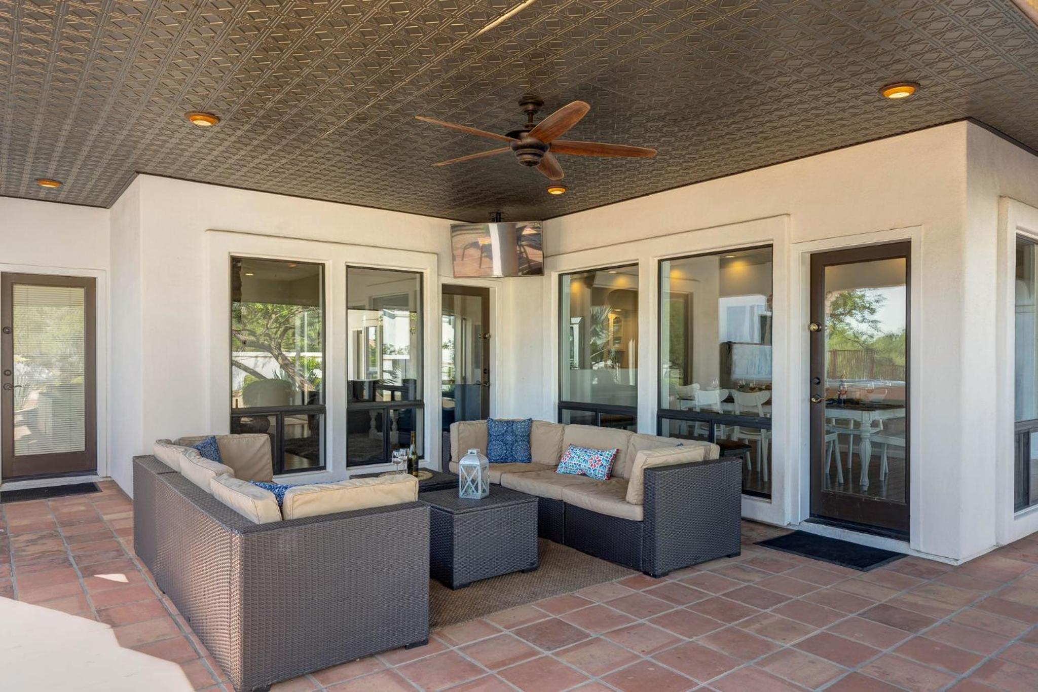Rancho Relaxo by PaseoHomesAZ with Pool, Spa and Separate Casita