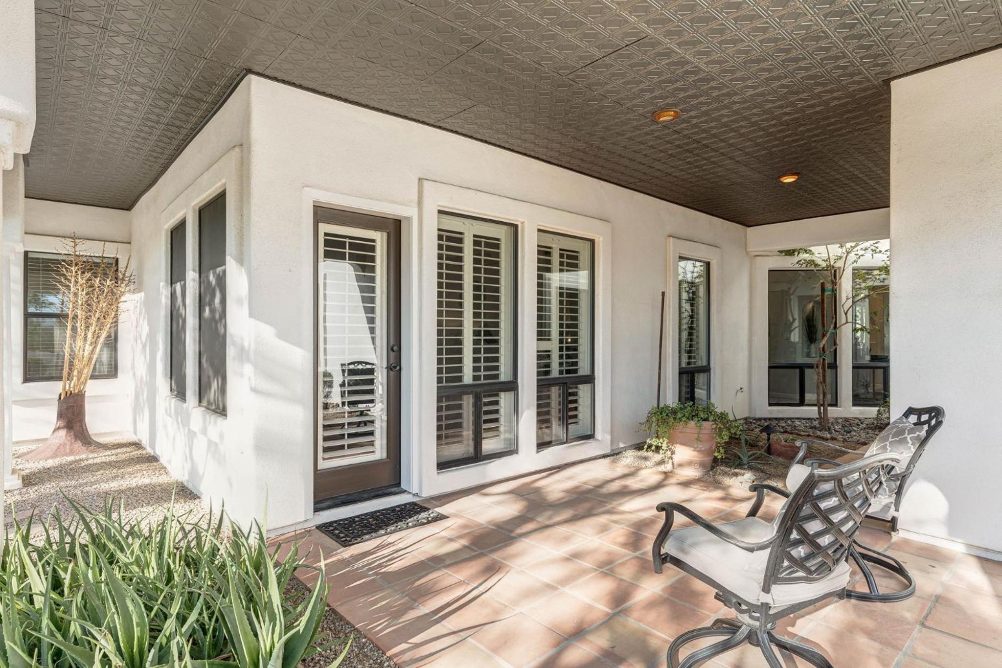Rancho Relaxo by PaseoHomesAZ with Pool, Spa and Separate Casita