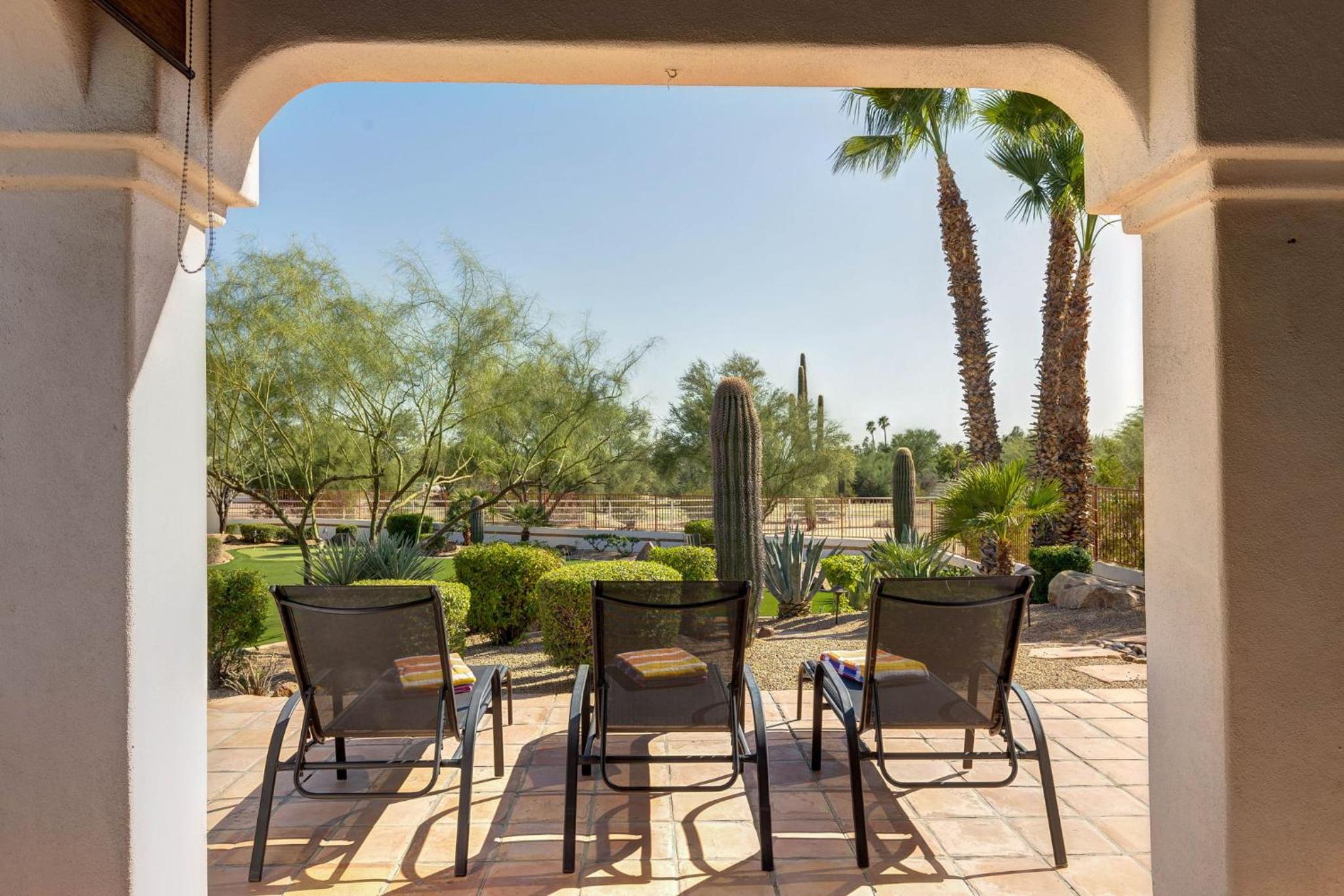 Rancho Relaxo by PaseoHomesAZ with Pool, Spa and Separate Casita