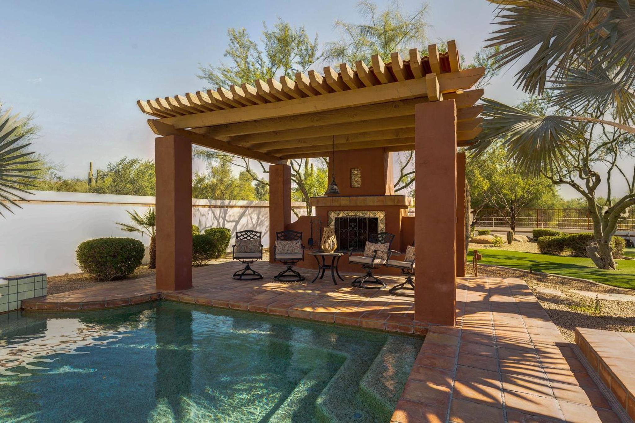 Rancho Relaxo by PaseoHomesAZ with Pool, Spa and Separate Casita