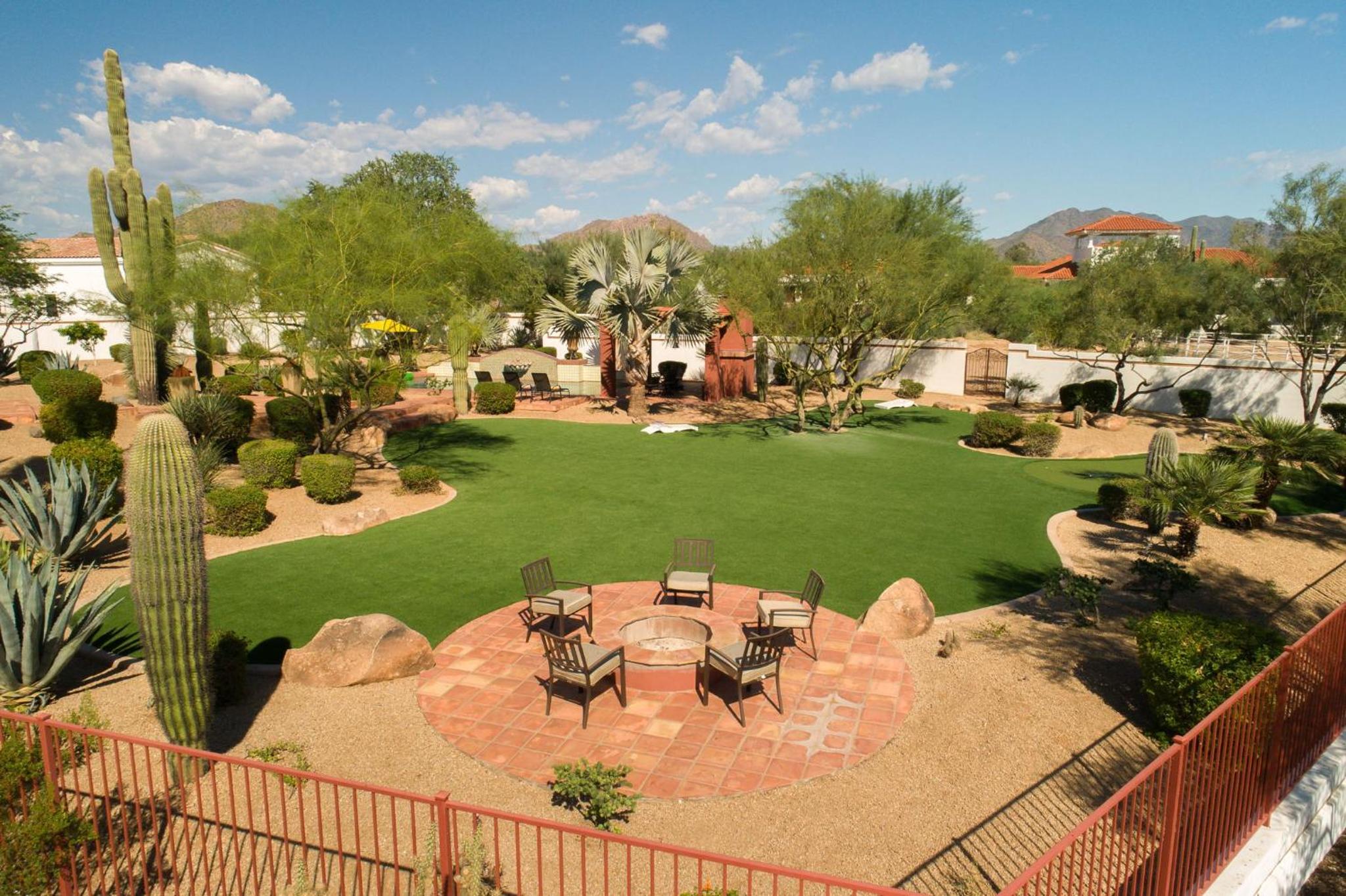 Rancho Relaxo by PaseoHomesAZ with Pool, Spa and Separate Casita