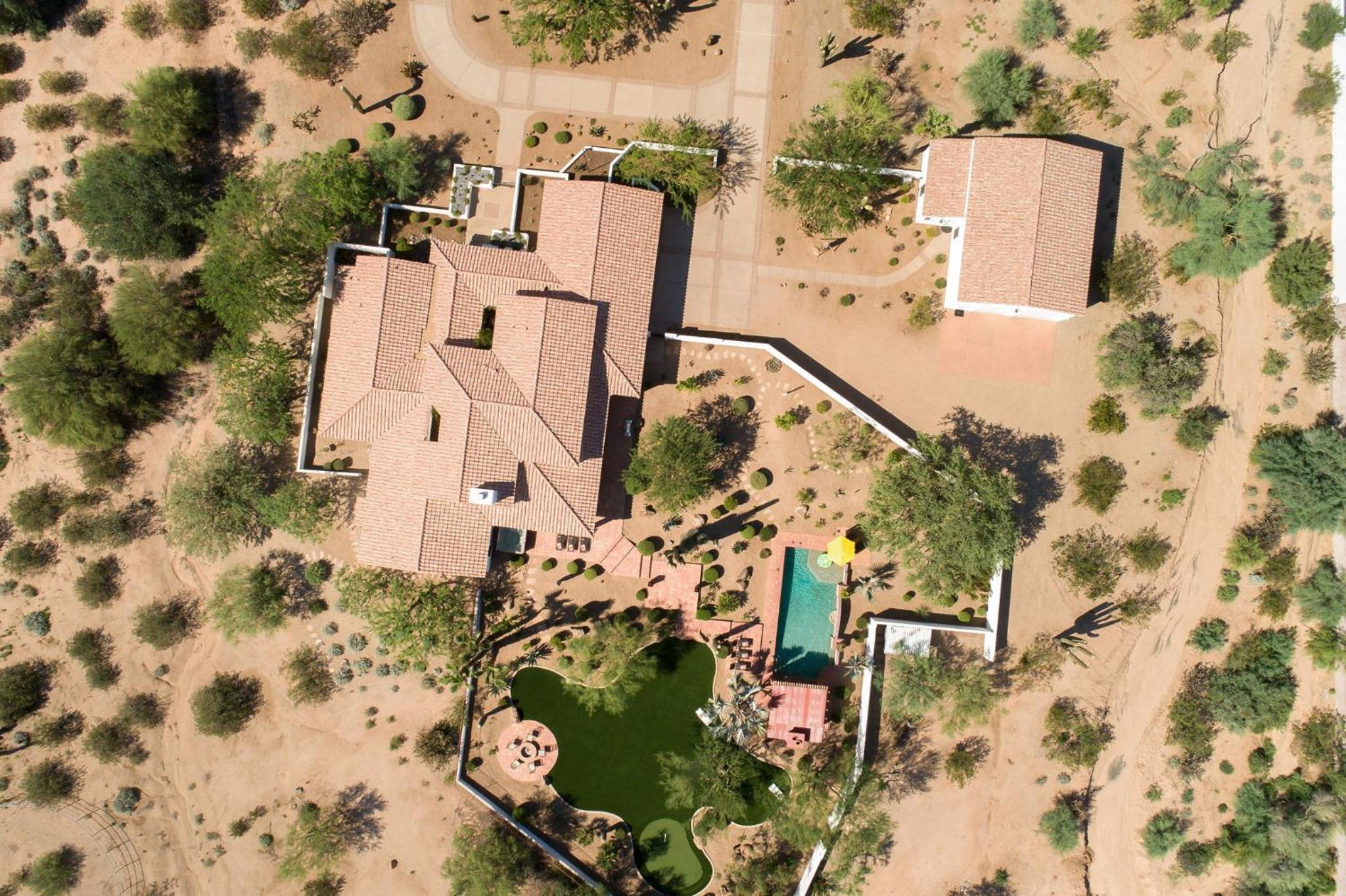 Rancho Relaxo by PaseoHomesAZ with Pool, Spa and Separate Casita