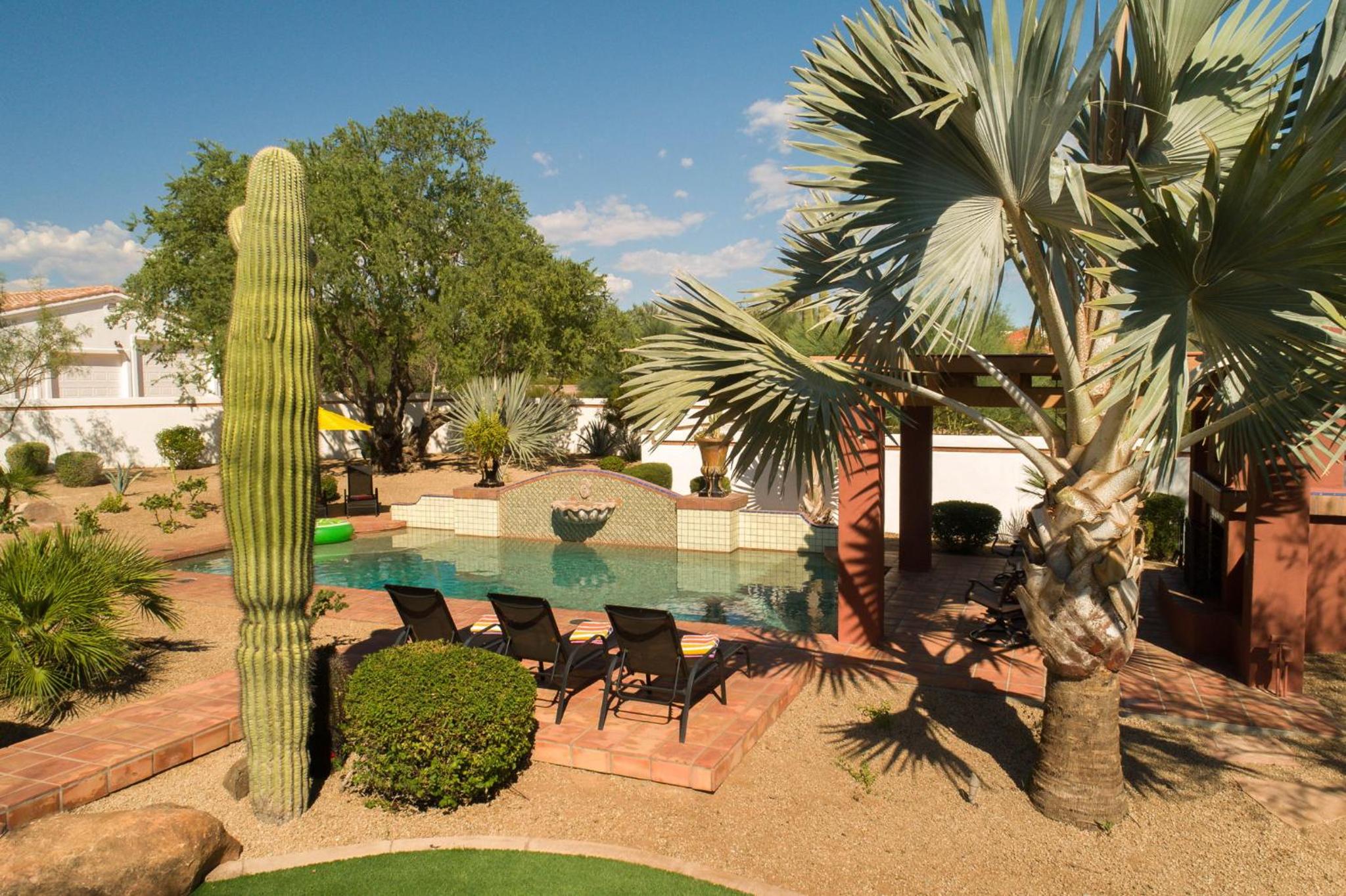 Rancho Relaxo by PaseoHomesAZ with Pool, Spa and Separate Casita