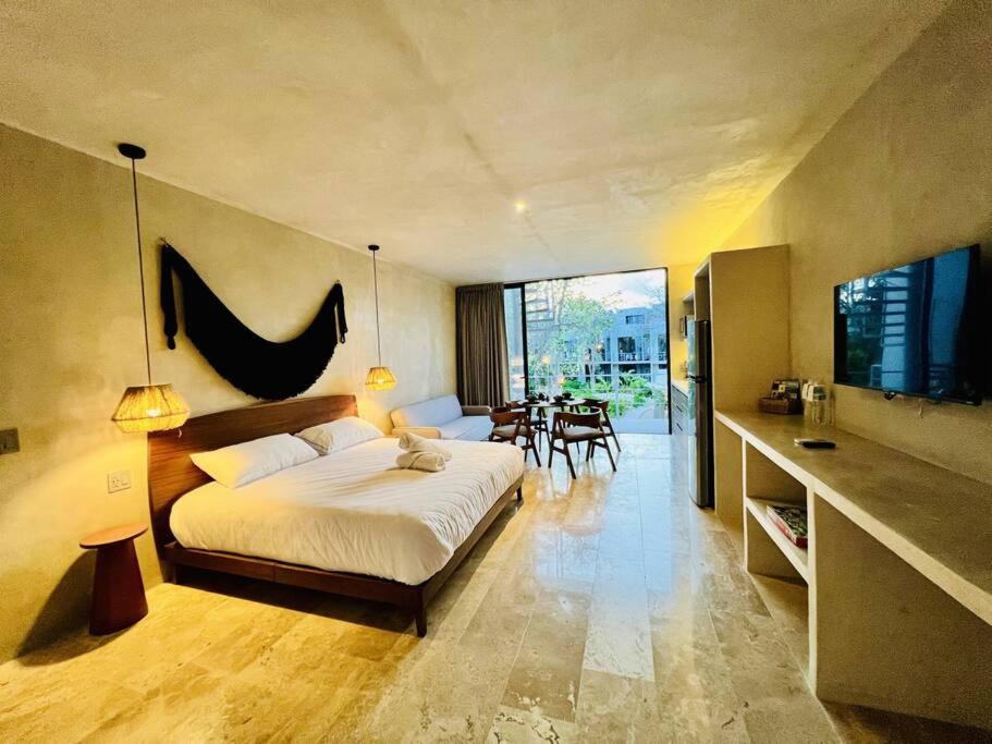 hotel room