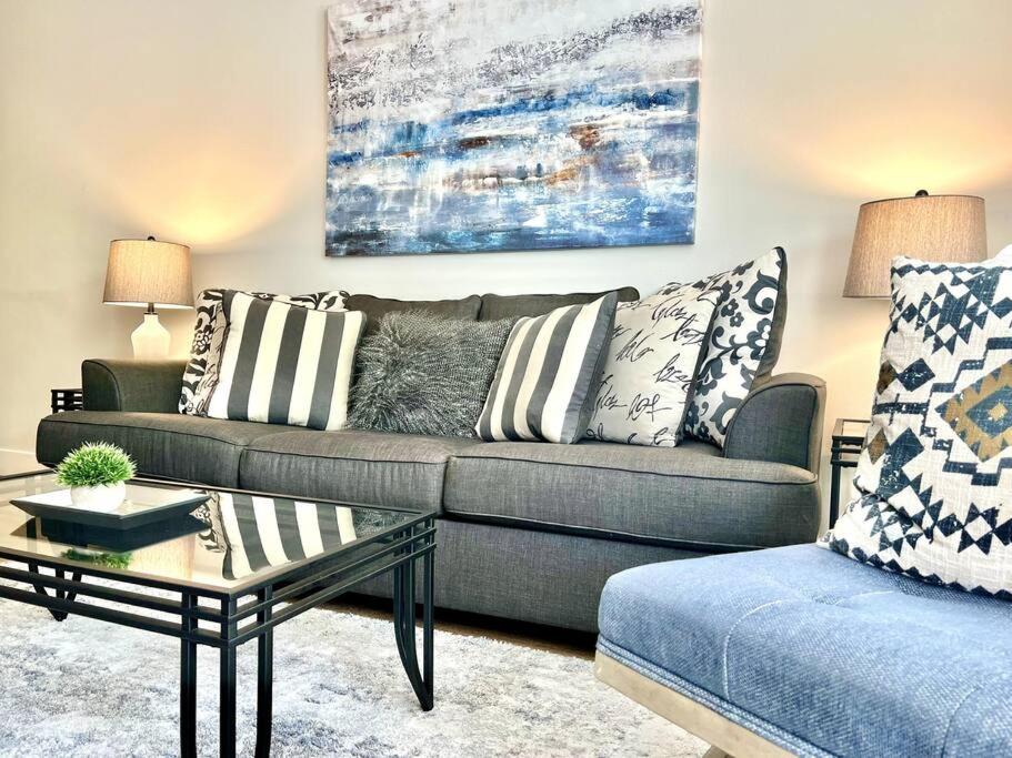 Cozy Resort-Style Experience - Garden View