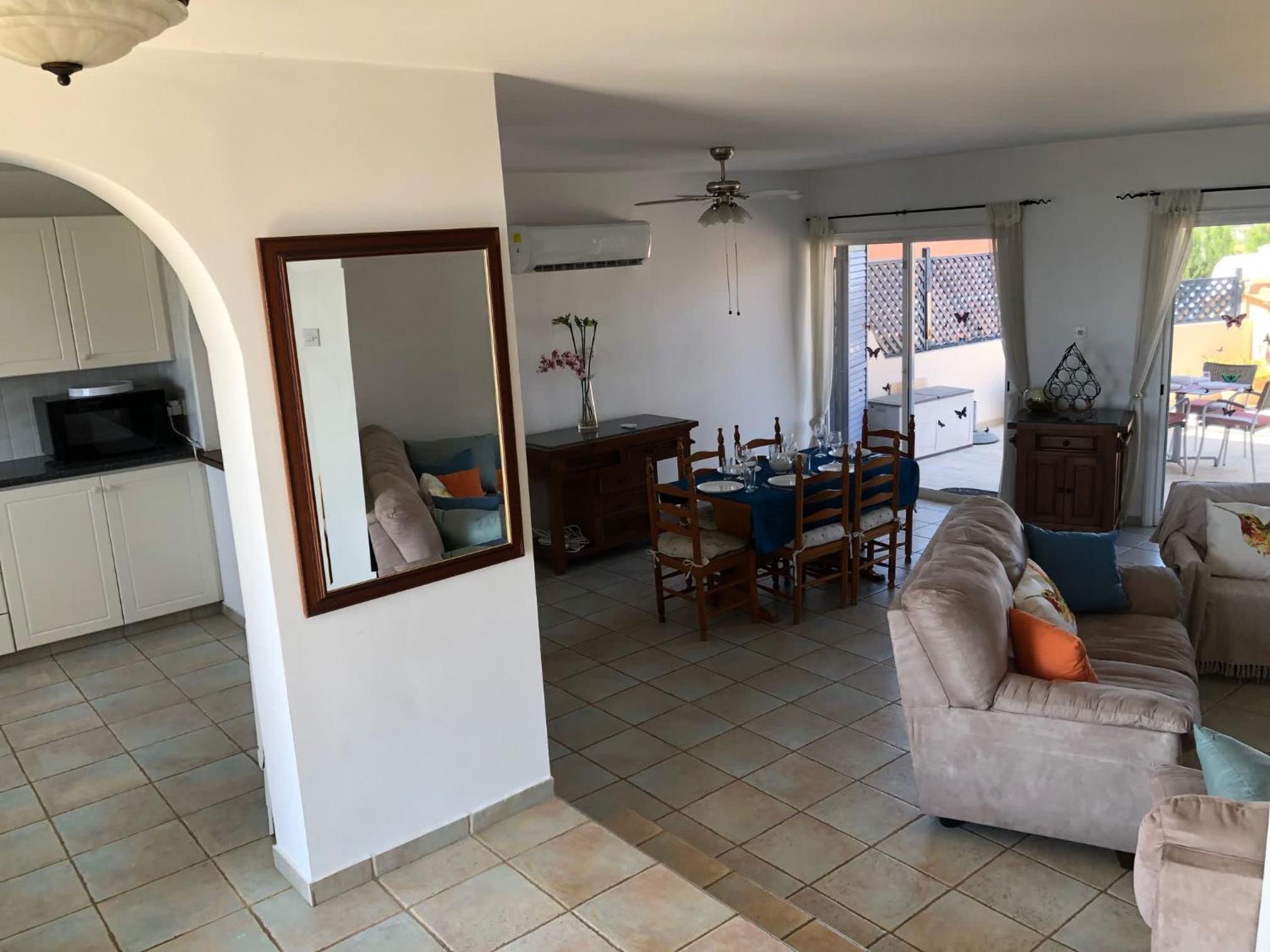 Spacious 3BR Villa - 5-Min to St Georges Beach - Perfect for Families