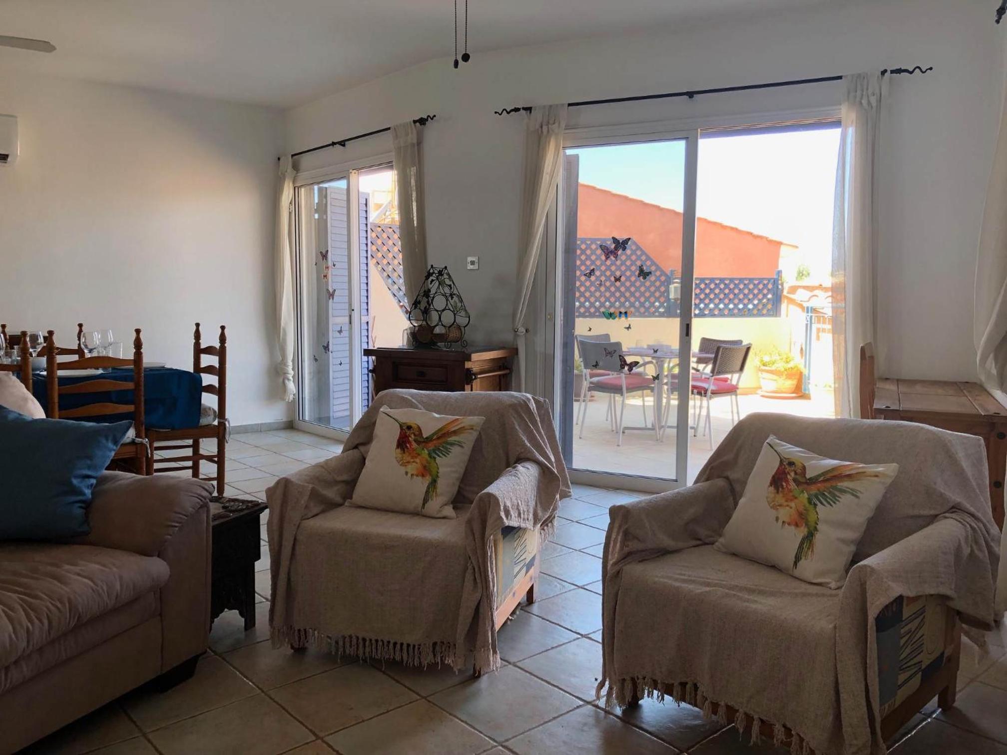 Spacious 3BR Villa - 5-Min to St Georges Beach - Perfect for Families