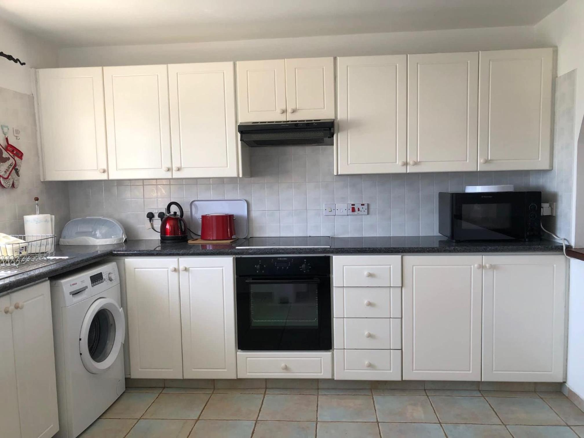 Spacious 3BR Villa - 5-Min to St Georges Beach - Perfect for Families